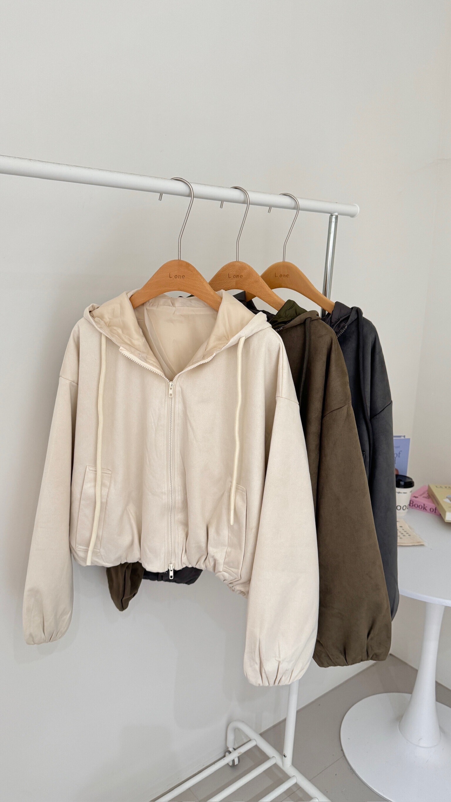 絨毛連帽拉鍊外套