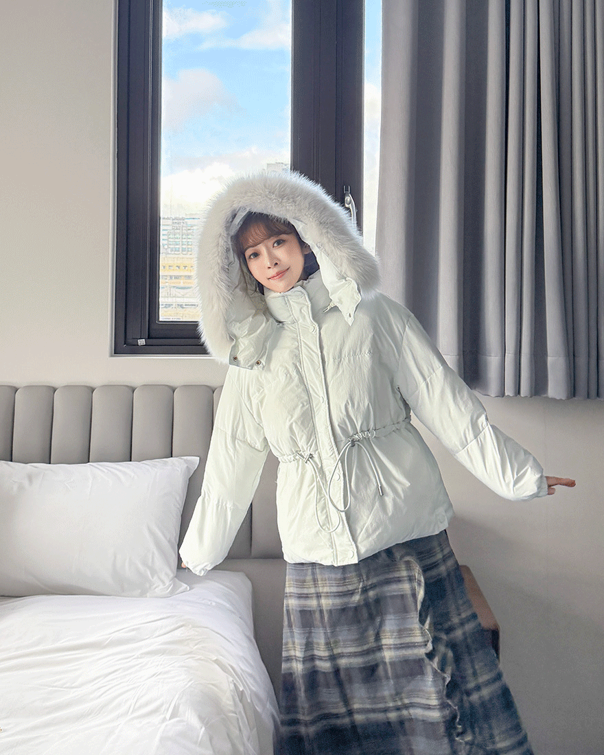 LINA LINA芬蘭境地極暖漂亮毛領束口羽絨外套-冰晶藍