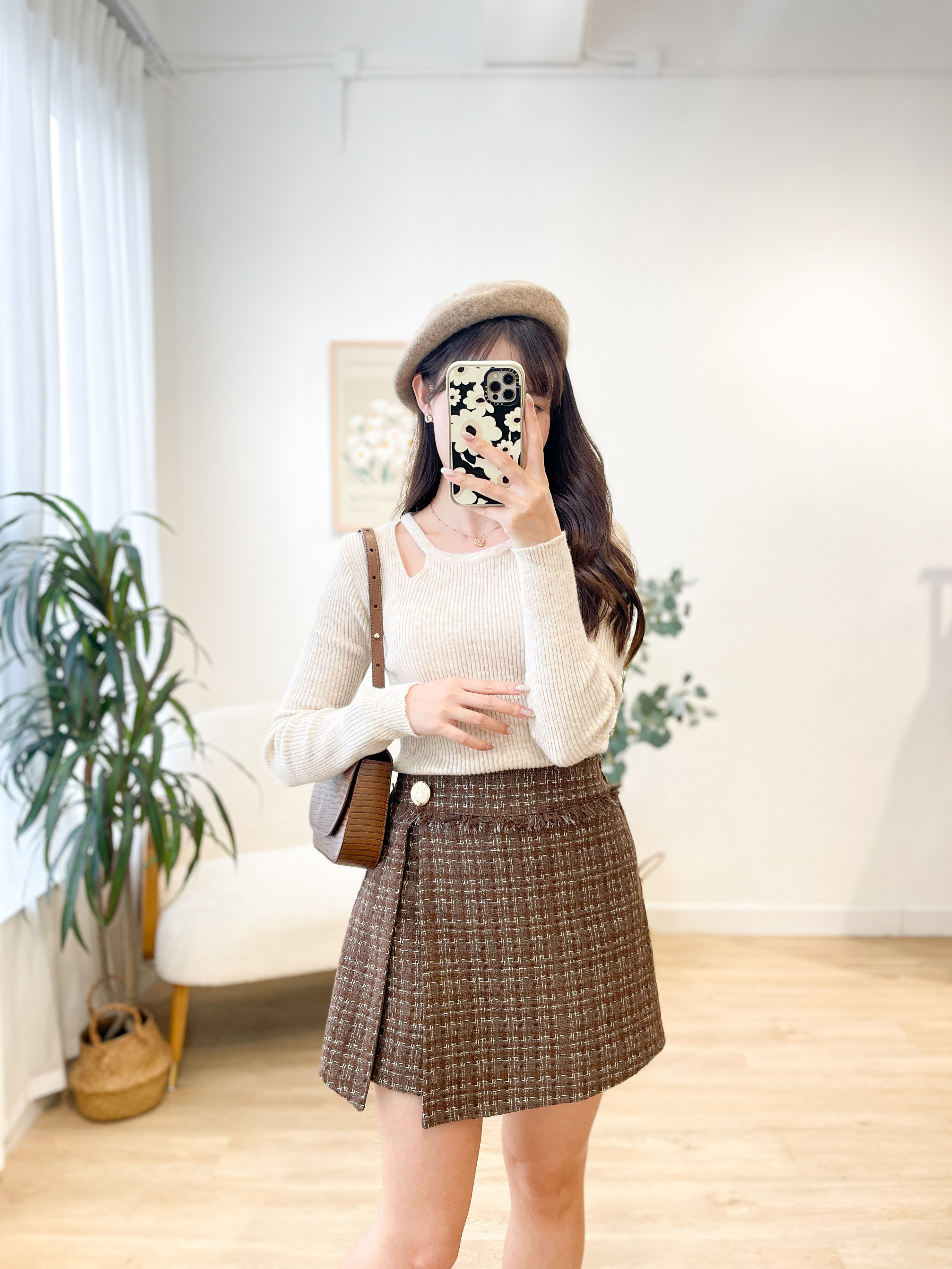 T1409 Faye Cut-out Knit Top