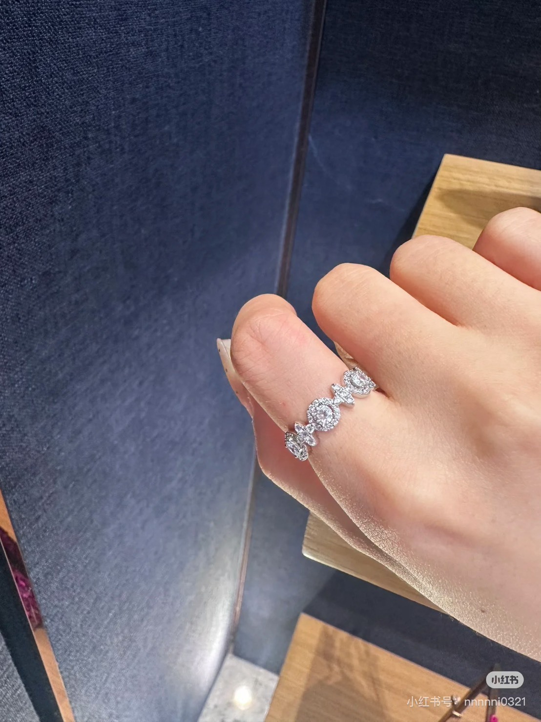 韓國 APM 流星與圓圈戒指