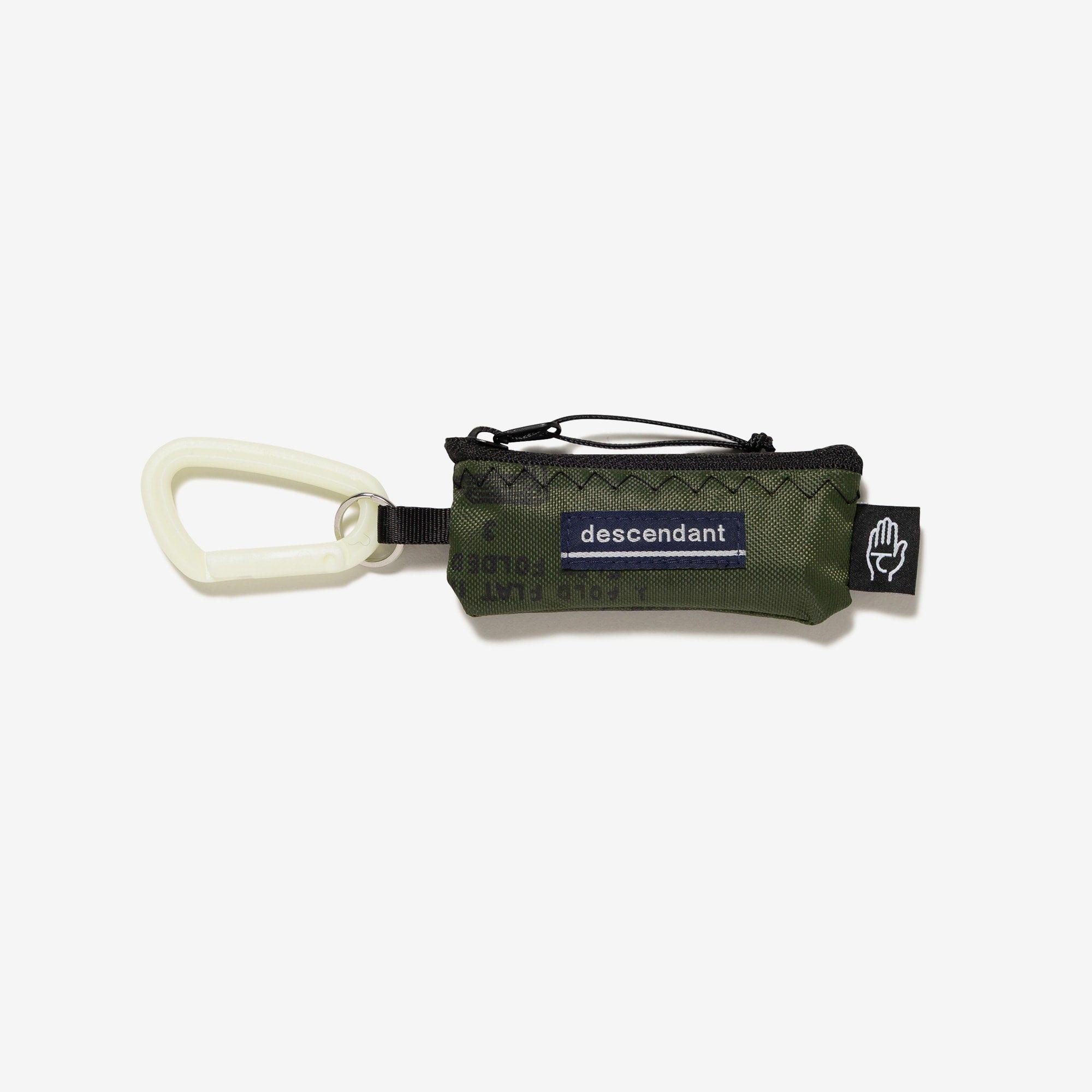 2025AW DESCENDANT HANGG NARROW LIP CASE TAKES HANDS 護唇膏 2025AW DESCENDANT HANGG NARROW LIP CASE TAKES HANDS 護唇膏