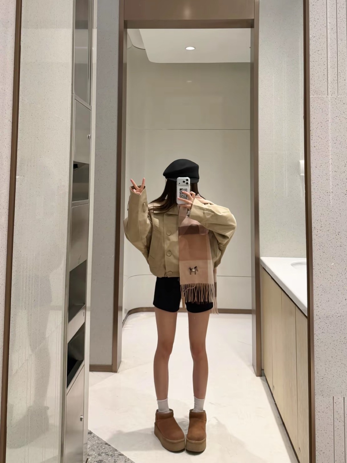 LAGUR 日本 英倫格 羊毛 刺繡圍巾