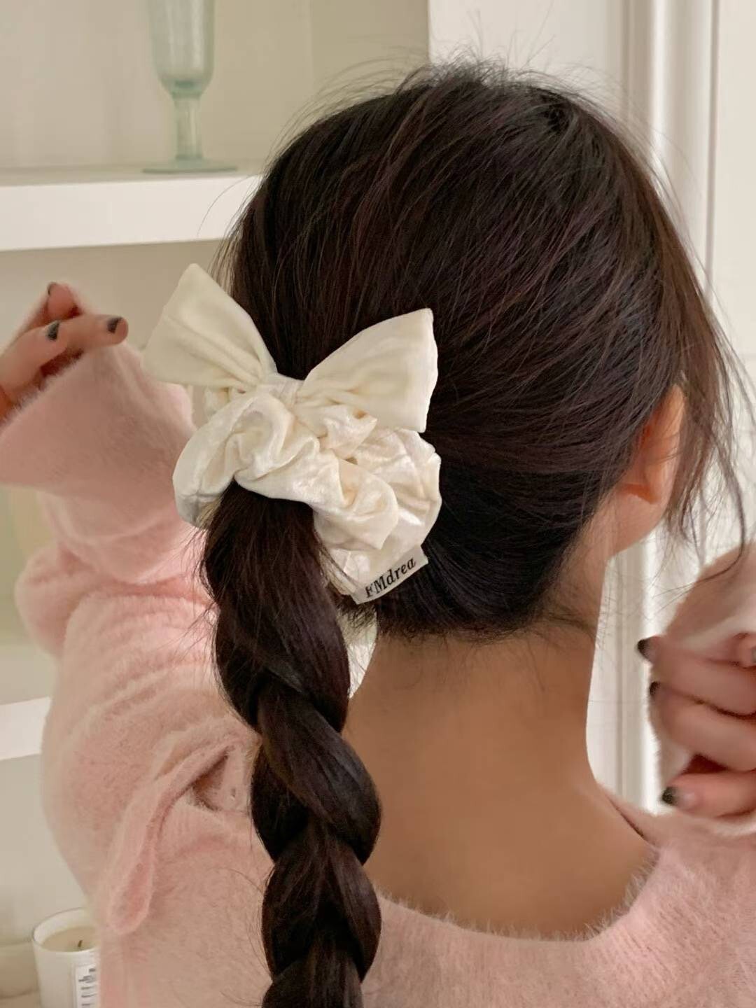 絲絨質感蝴蝶結造型捲捲髮圈髮帶 / 3色