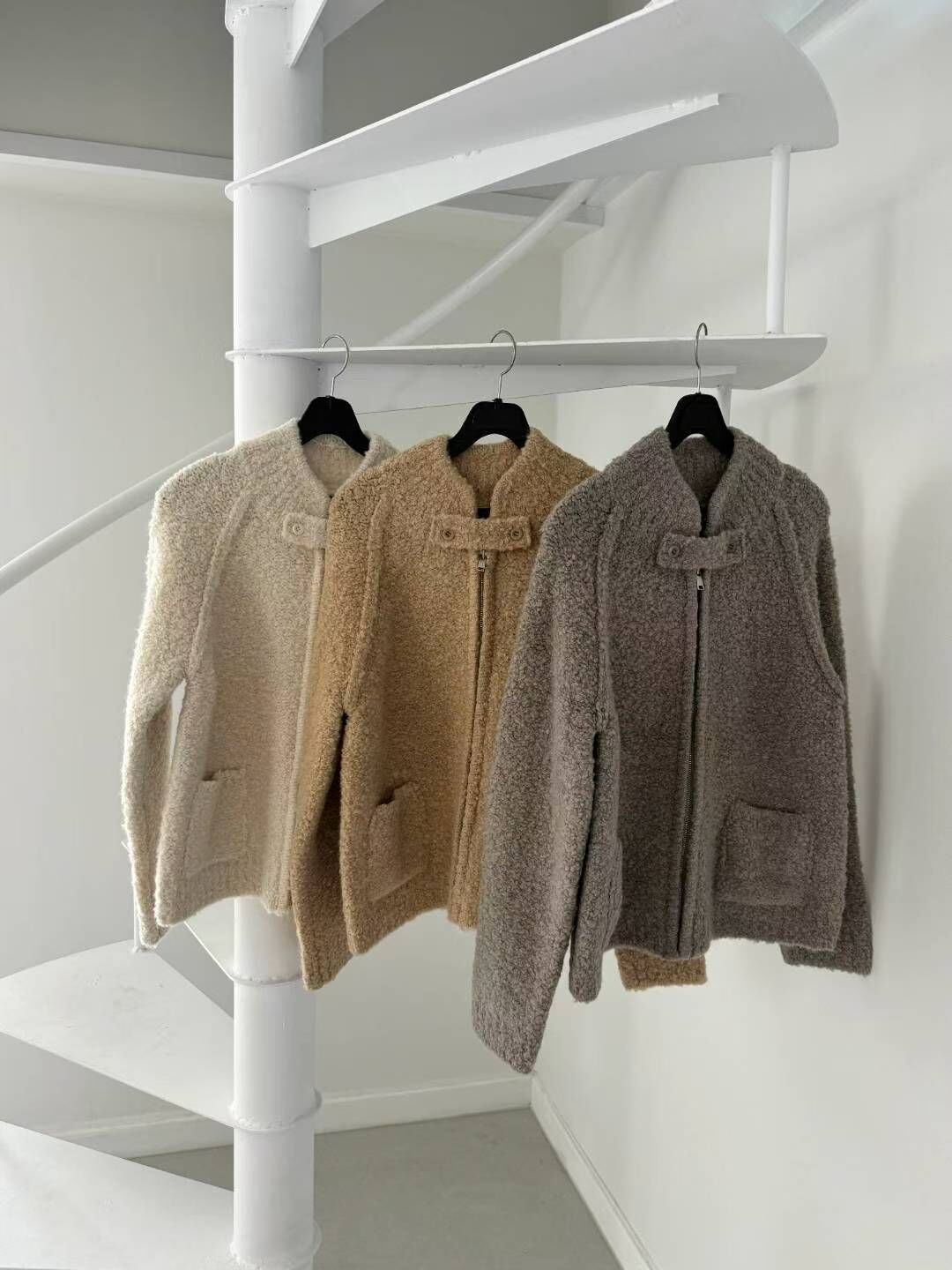 ME5227 領帶毛絨拉鍊外套