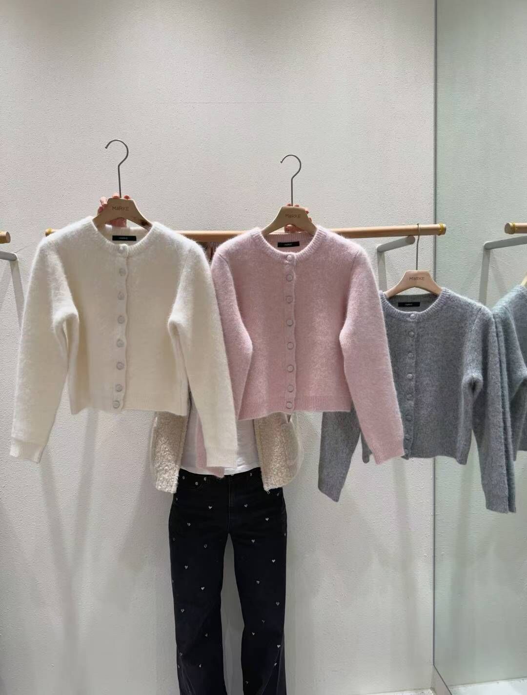 ME5230 安哥拉兔毛開胸貴氣毛衣