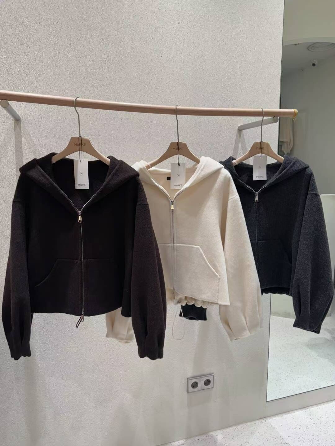 ME5231 長袖刷毛連帽外套