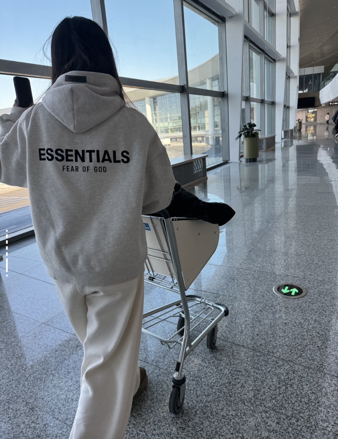 <現貨> Fear of God Essentials FW24 Holiday Core系列 加絨 長袖 連帽T 192HO246250F/192HO246257F/192HO246258F/192HO246259F