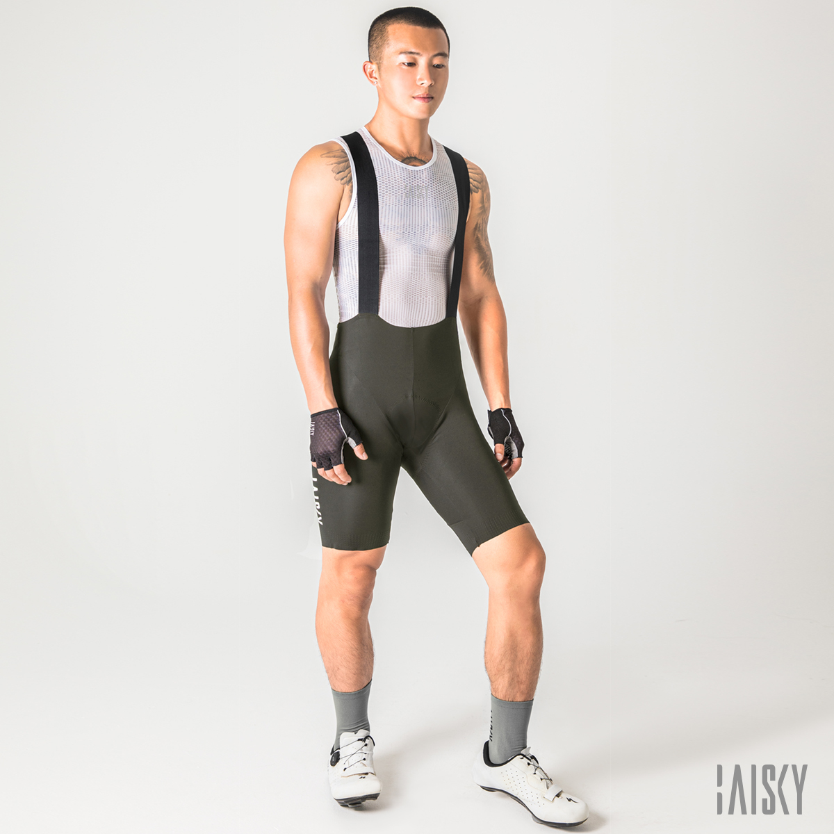 男款空力吊帶短褲 世代 速 卡其灰