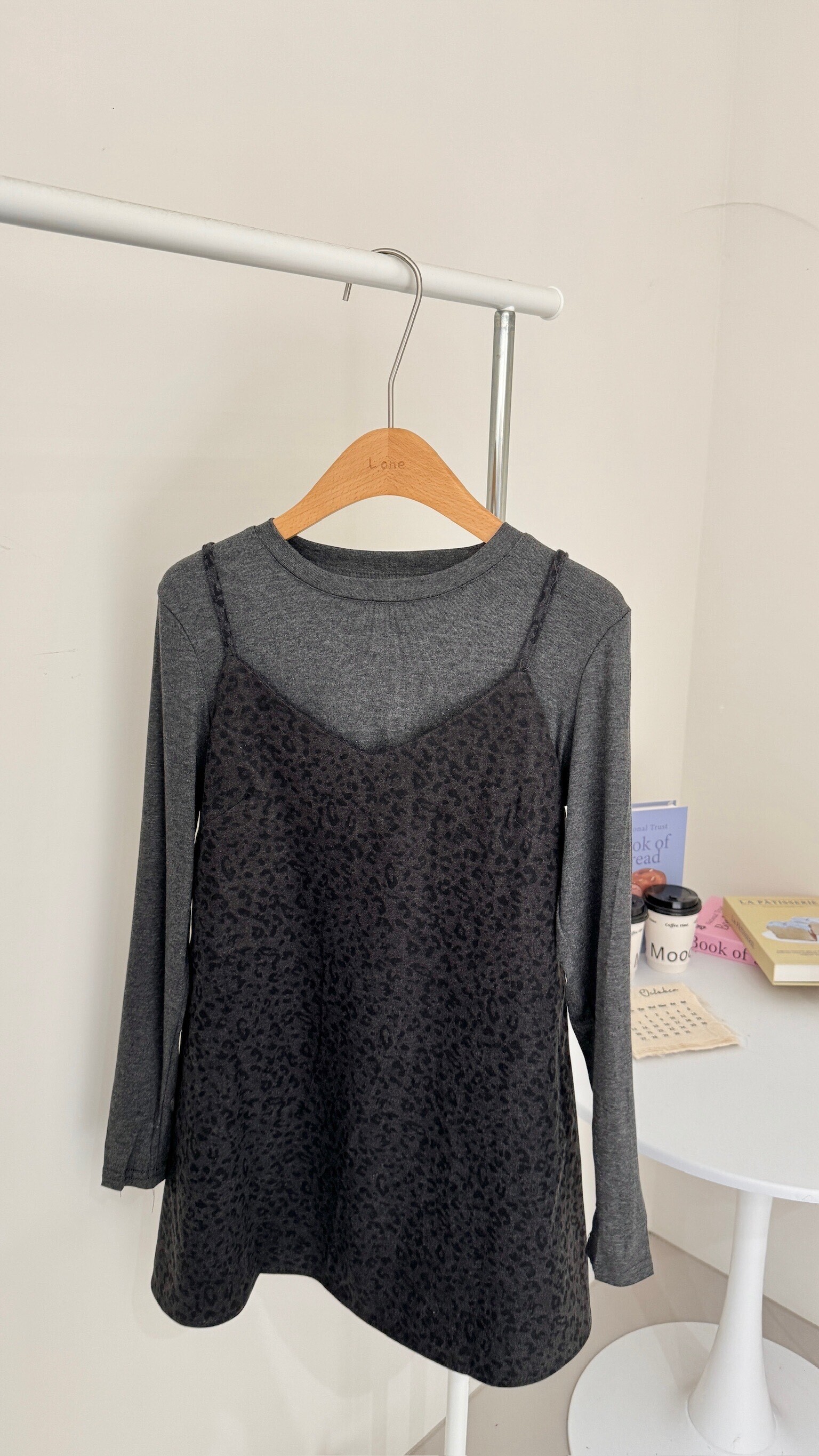 絨毛豹紋兩件套短洋