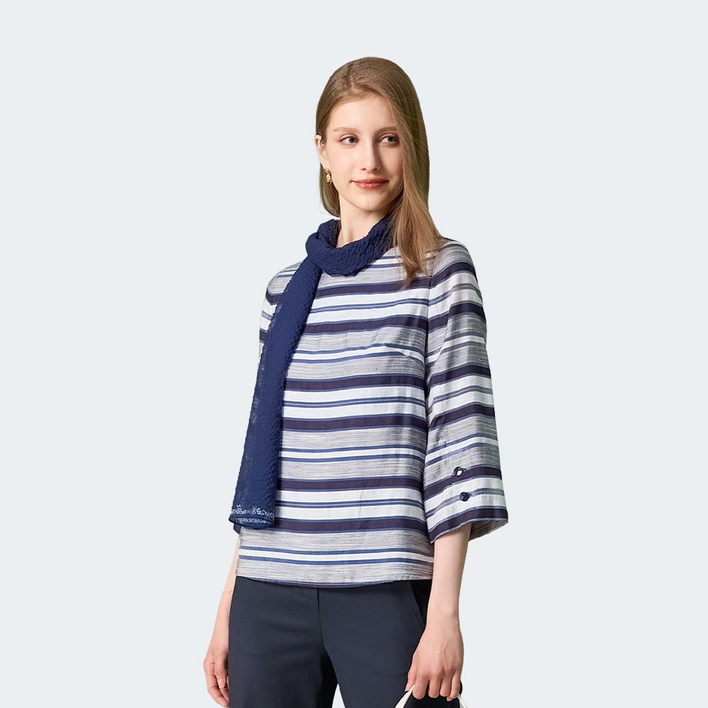 藍白層次條紋七分袖上衣