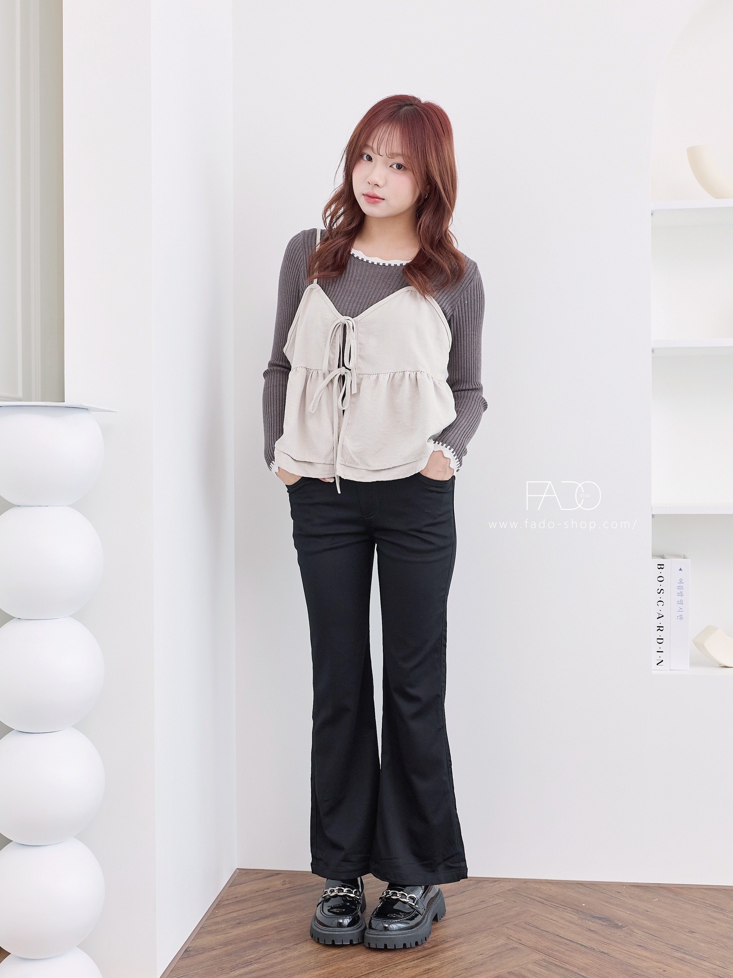 法朵Fado shop｜  顯瘦款 ദ്ദി ˉ͈̀꒳ˉ͈́ )✧ 鬆緊腰微喇叭褲 279C021 S-XL