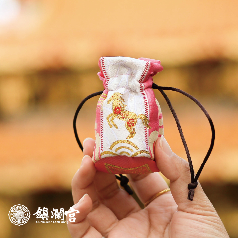 生肖馬-好運福袋御守｜值太歲｜2026丙午年｜限定｜馬年福袋｜御守｜平安庇佑【鎮瀾宮】