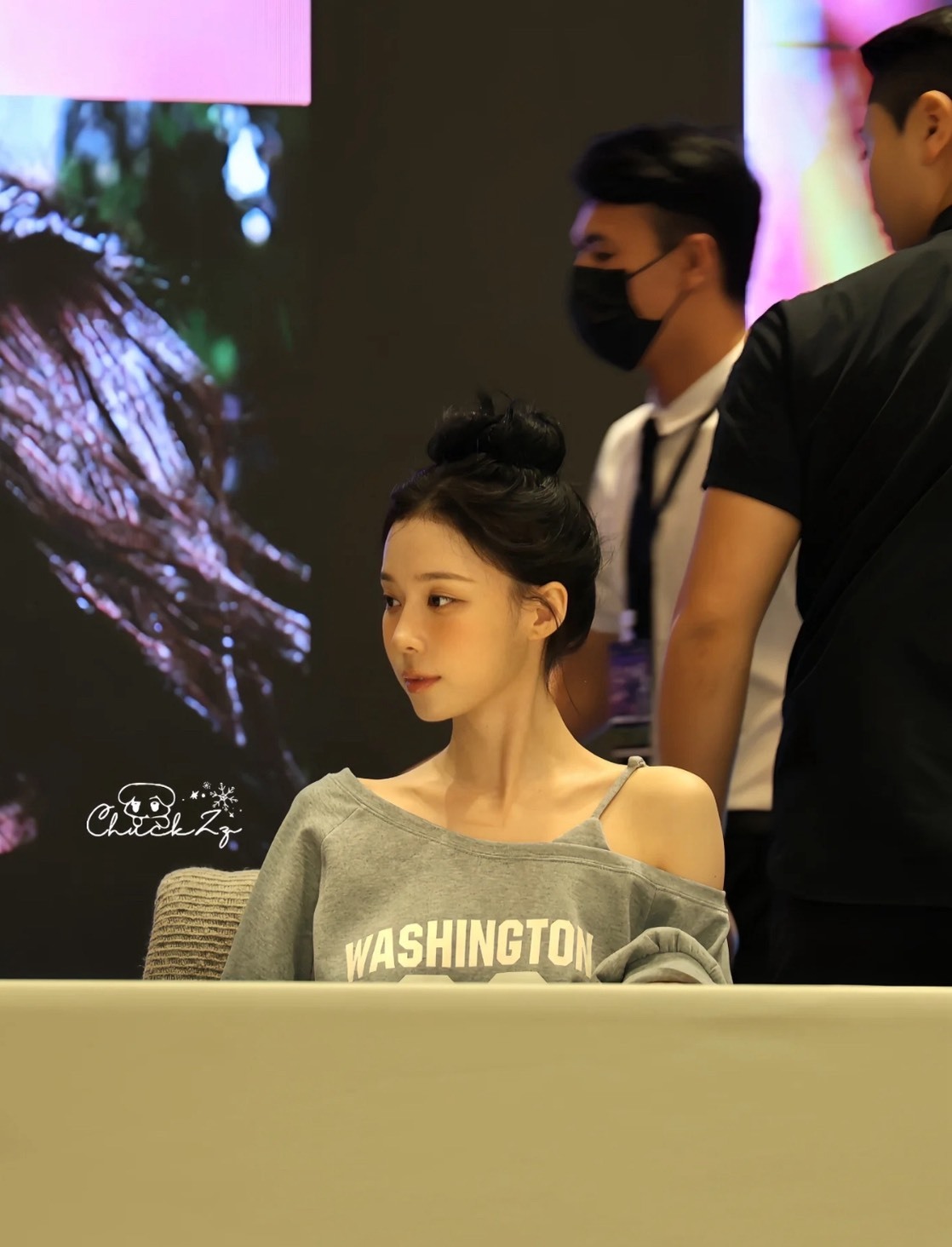 🇰🇷noirmute 露肩上衣