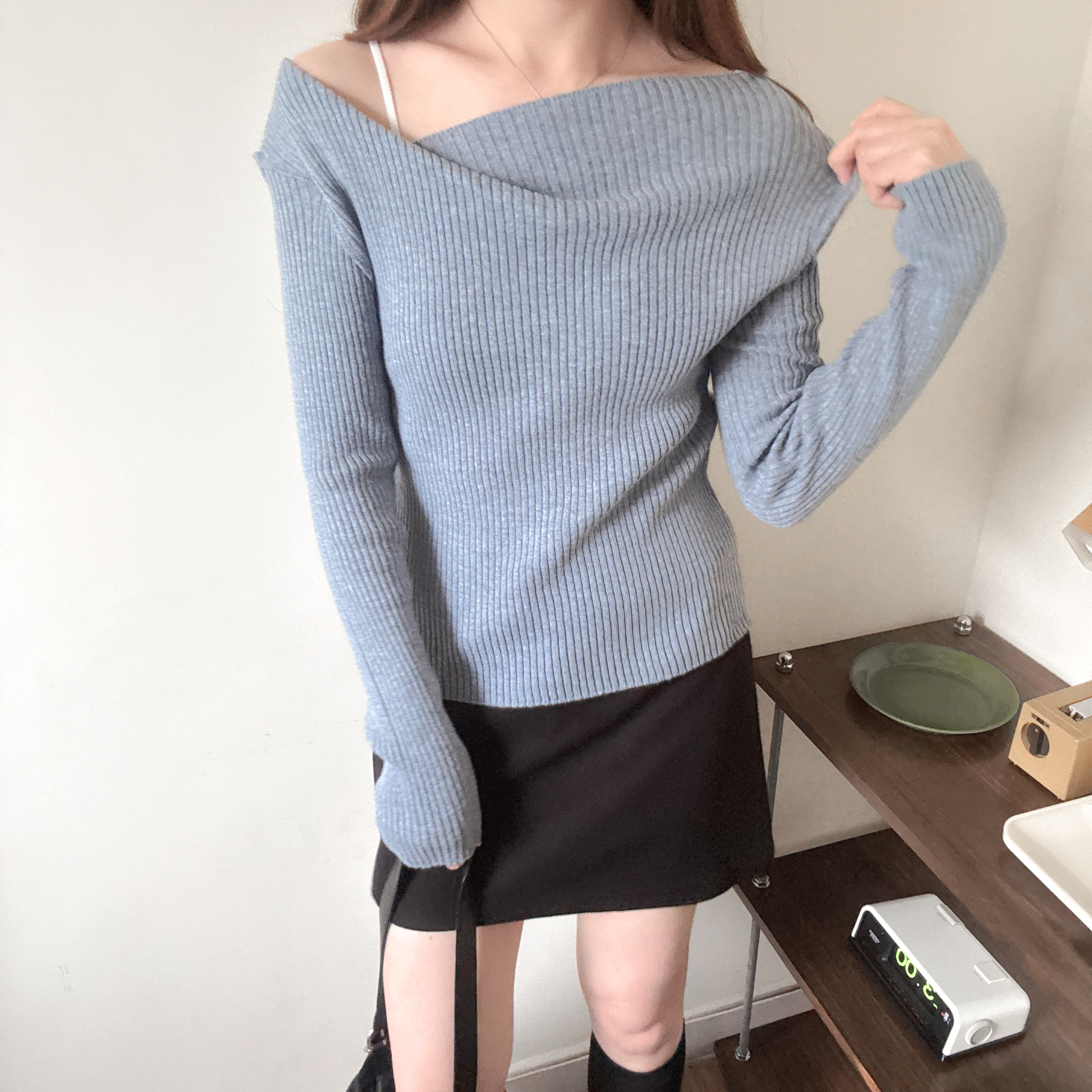 不規則幾何領毛衣