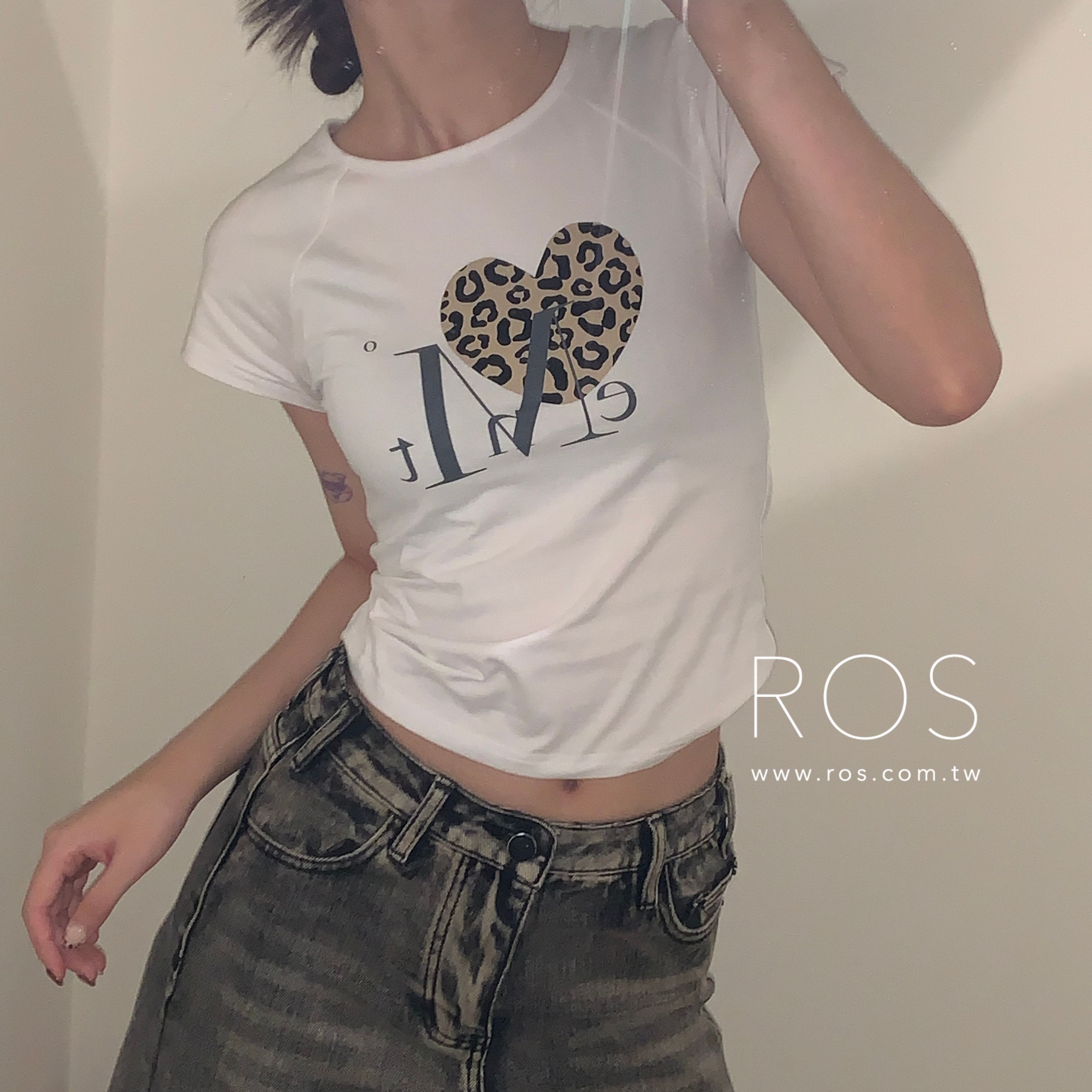 🇰🇷韓國 MUCENT 豹紋愛心 短袖上衣(2colors)