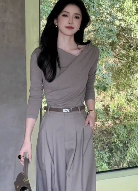 不規則垂墜領 長袖針織上衣(多色)