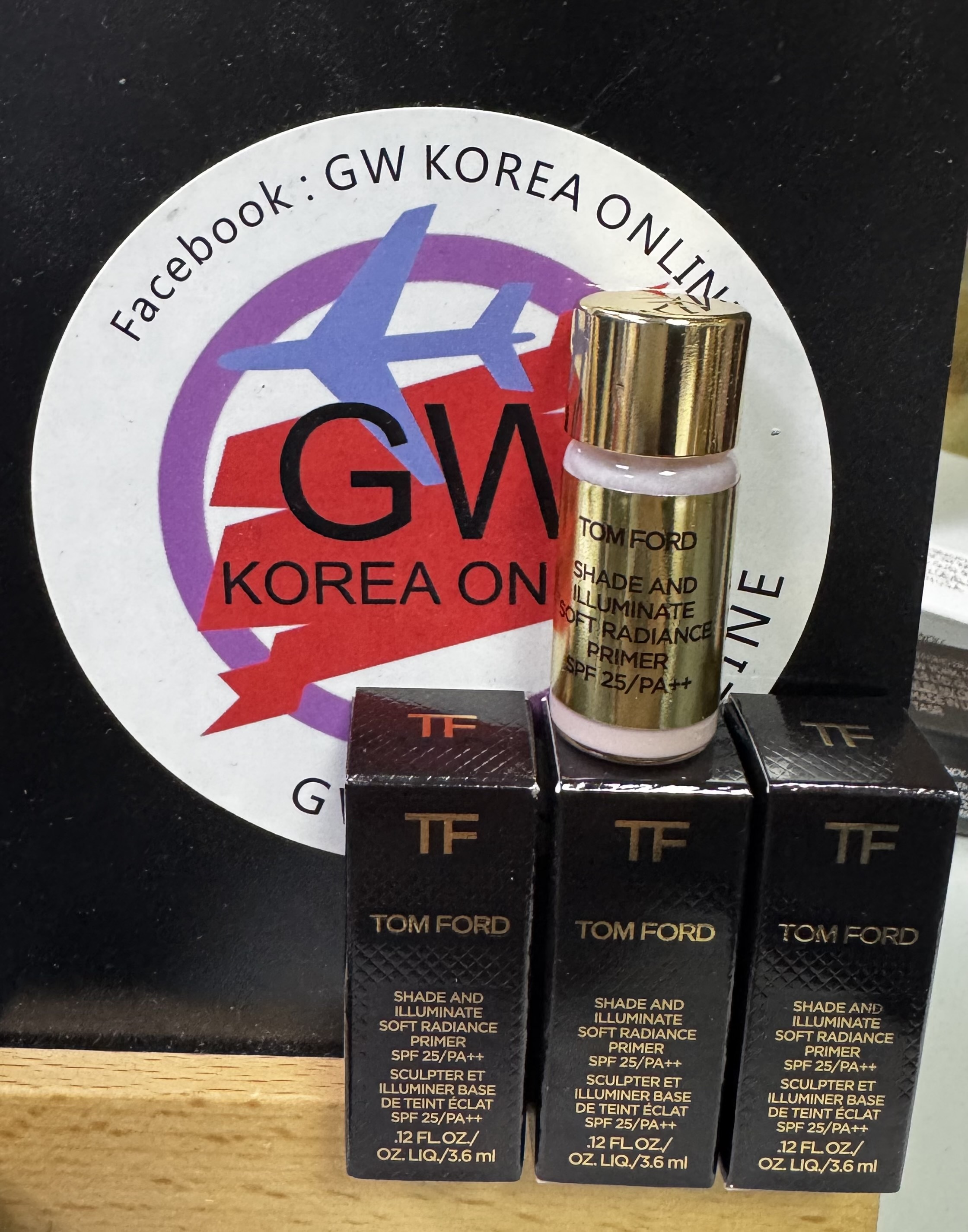 TOM FORD PRIMER 奢金柔光妝前乳 SPF25/PA++