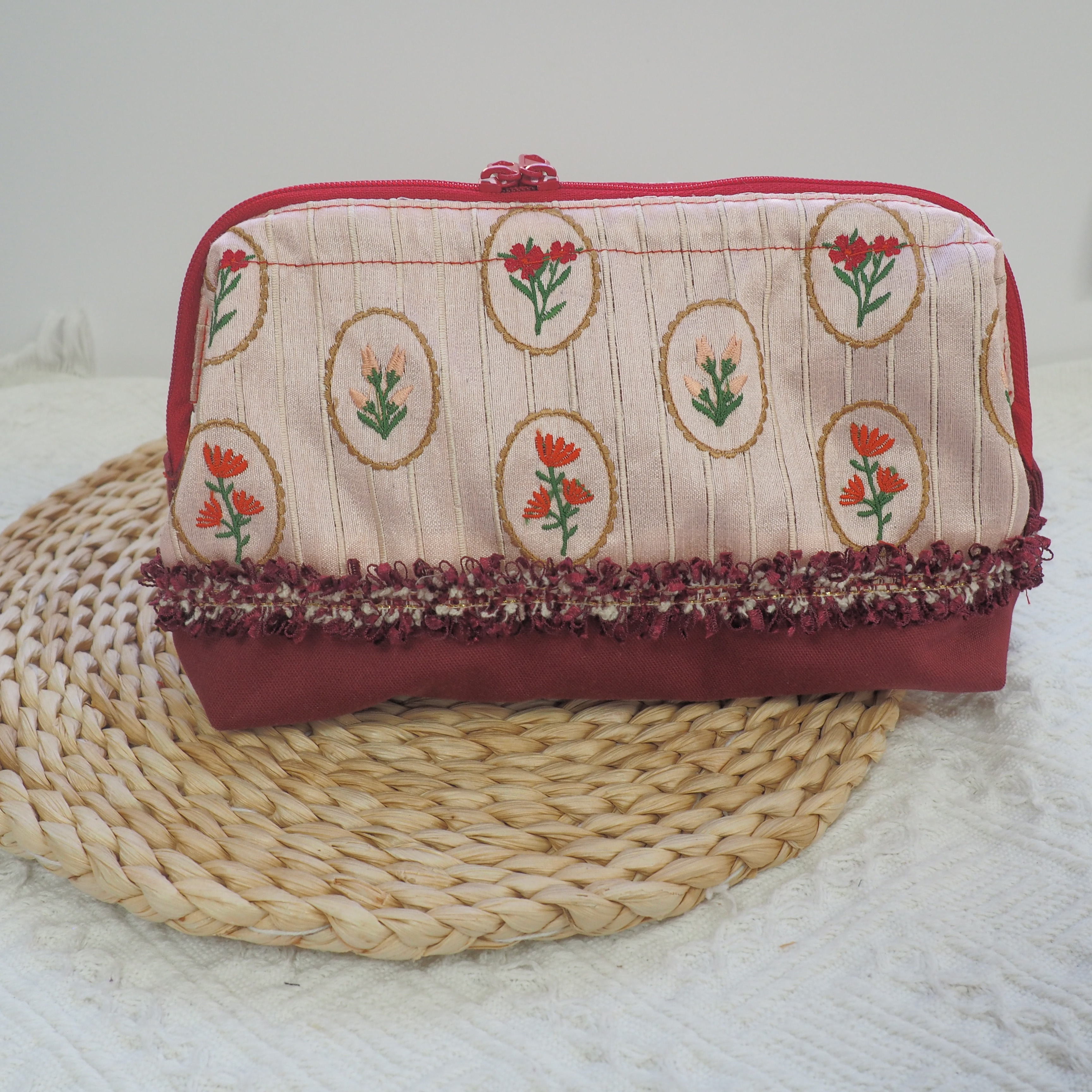 粉色花束圖案 印度刺繡帶 醫生口金袋 支架口金 （大）