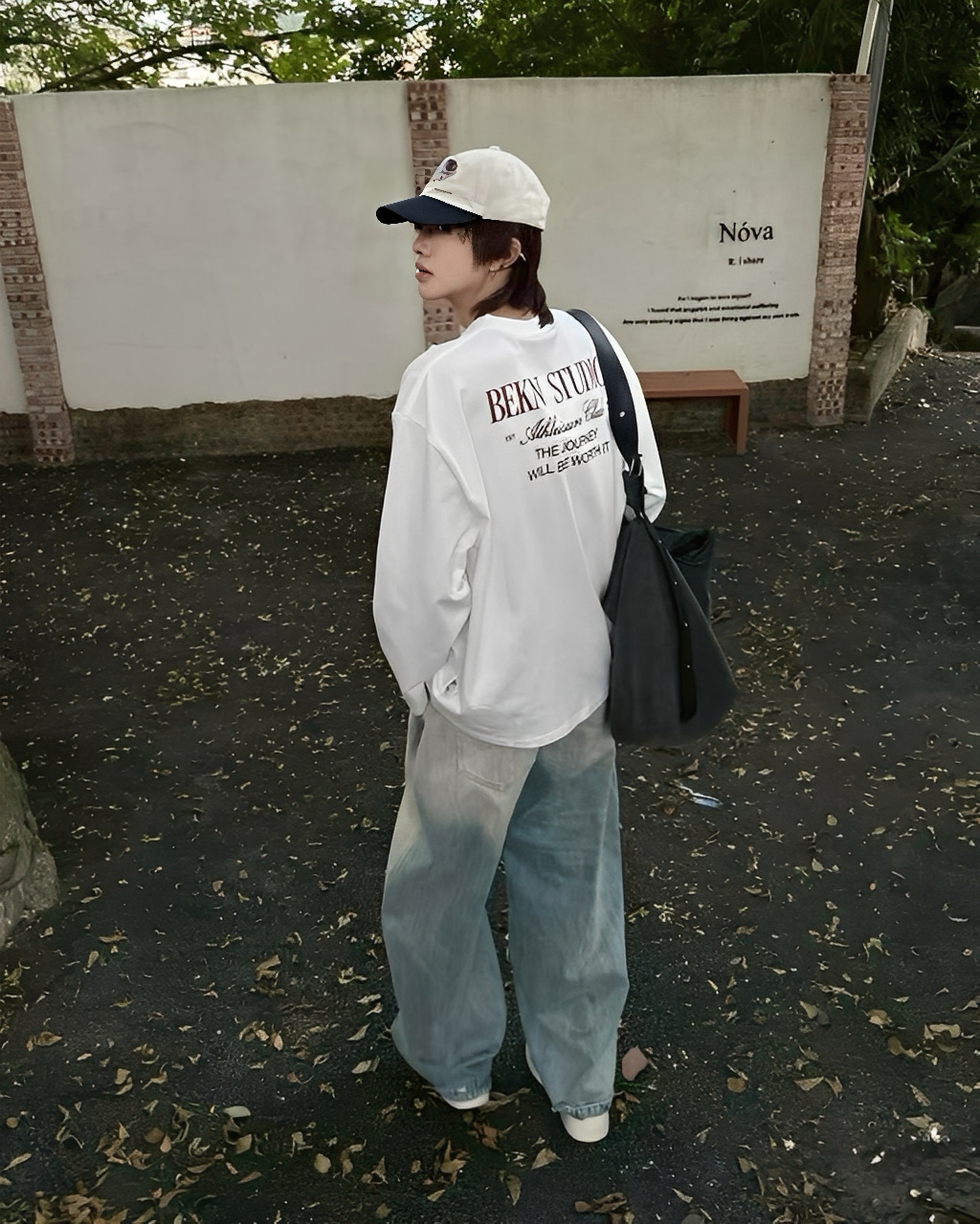 BEKN STUDIO 草寫 設計 純棉 長袖