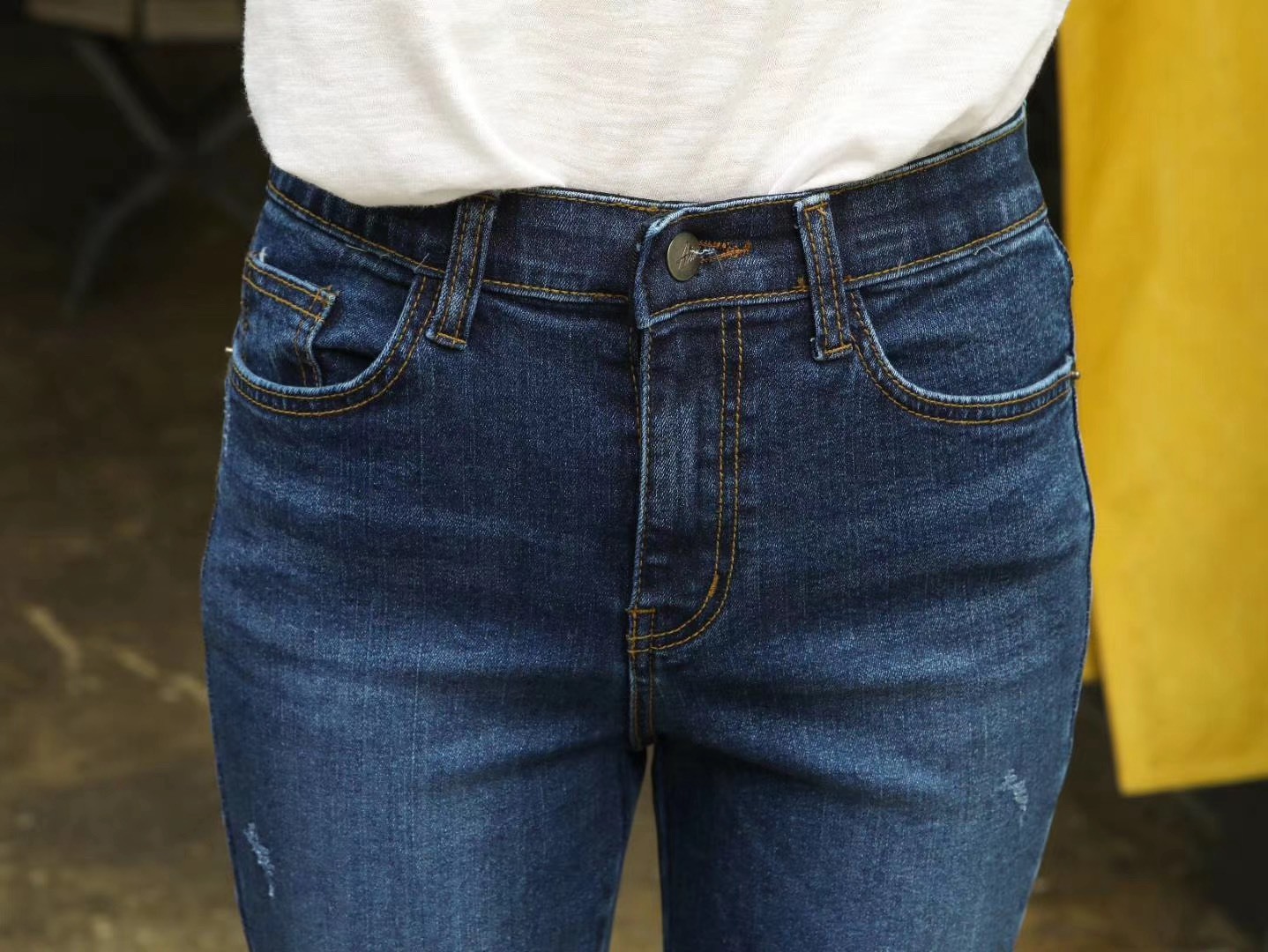 K20090120 藍色刷色反摺牛仔長褲 M號 現貨