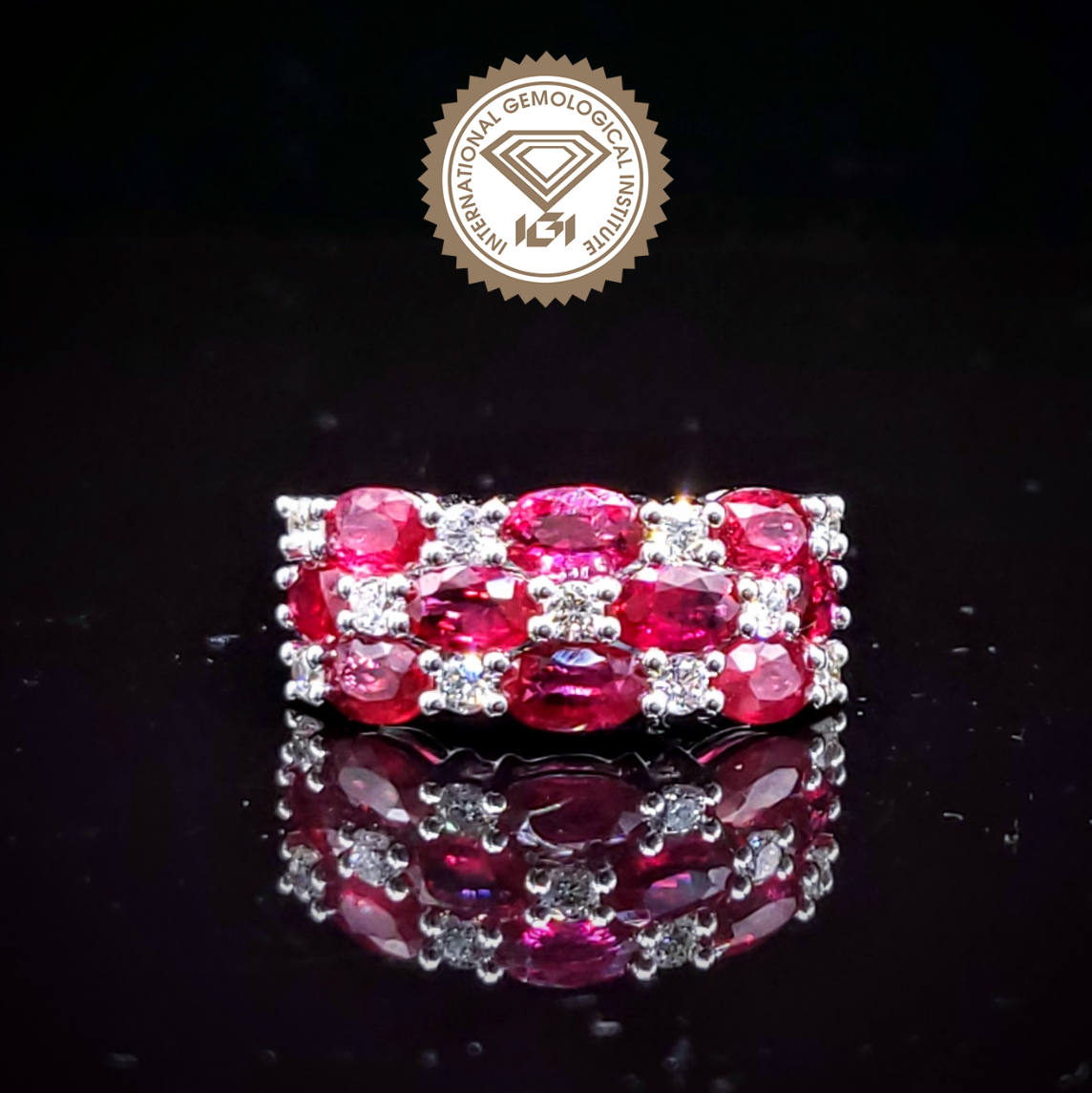 全新18K白金【主石2卡66份紅寶石】配39份鑽石戒指