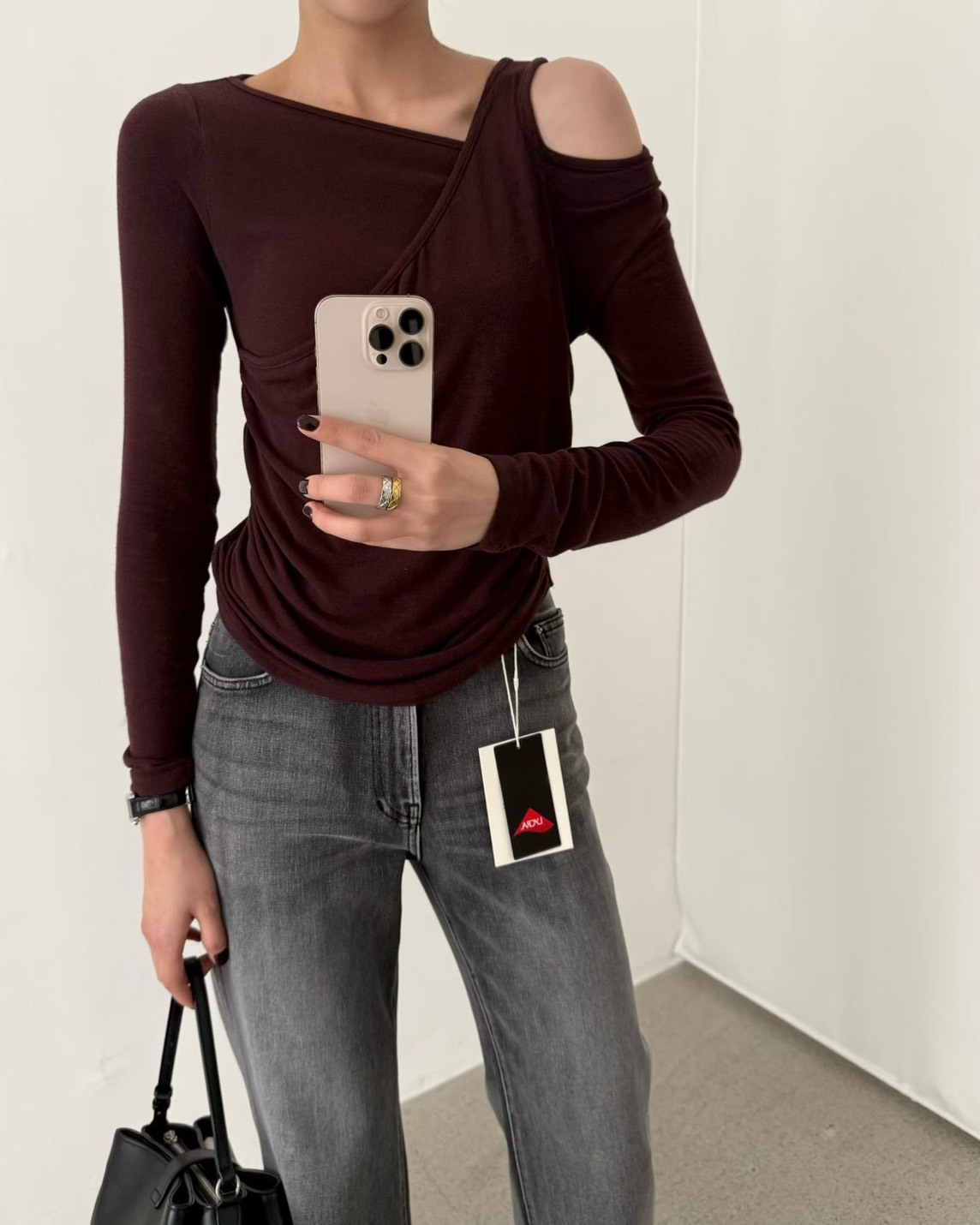 單掛肩造型長袖T