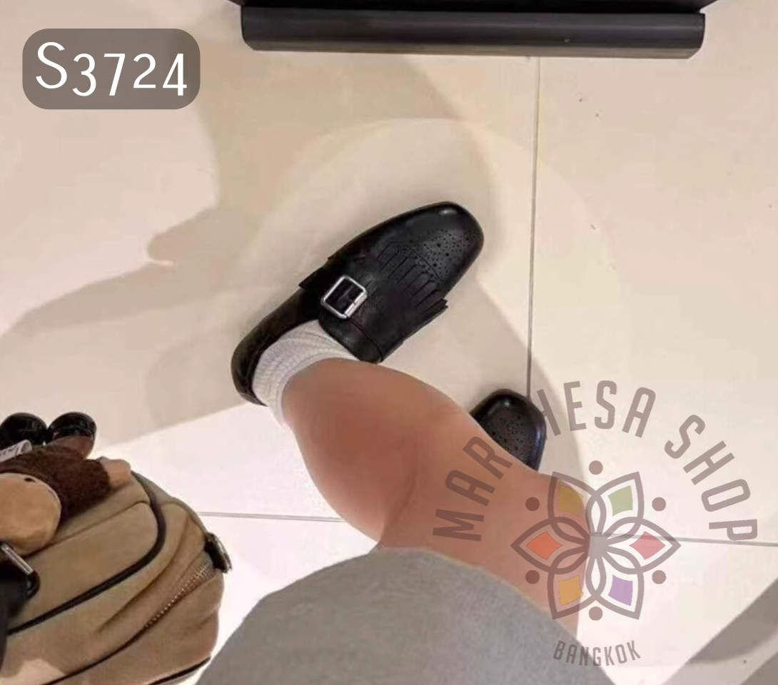 S3724 - 頭層羊皮流鬚雕花扣帶平底鞋