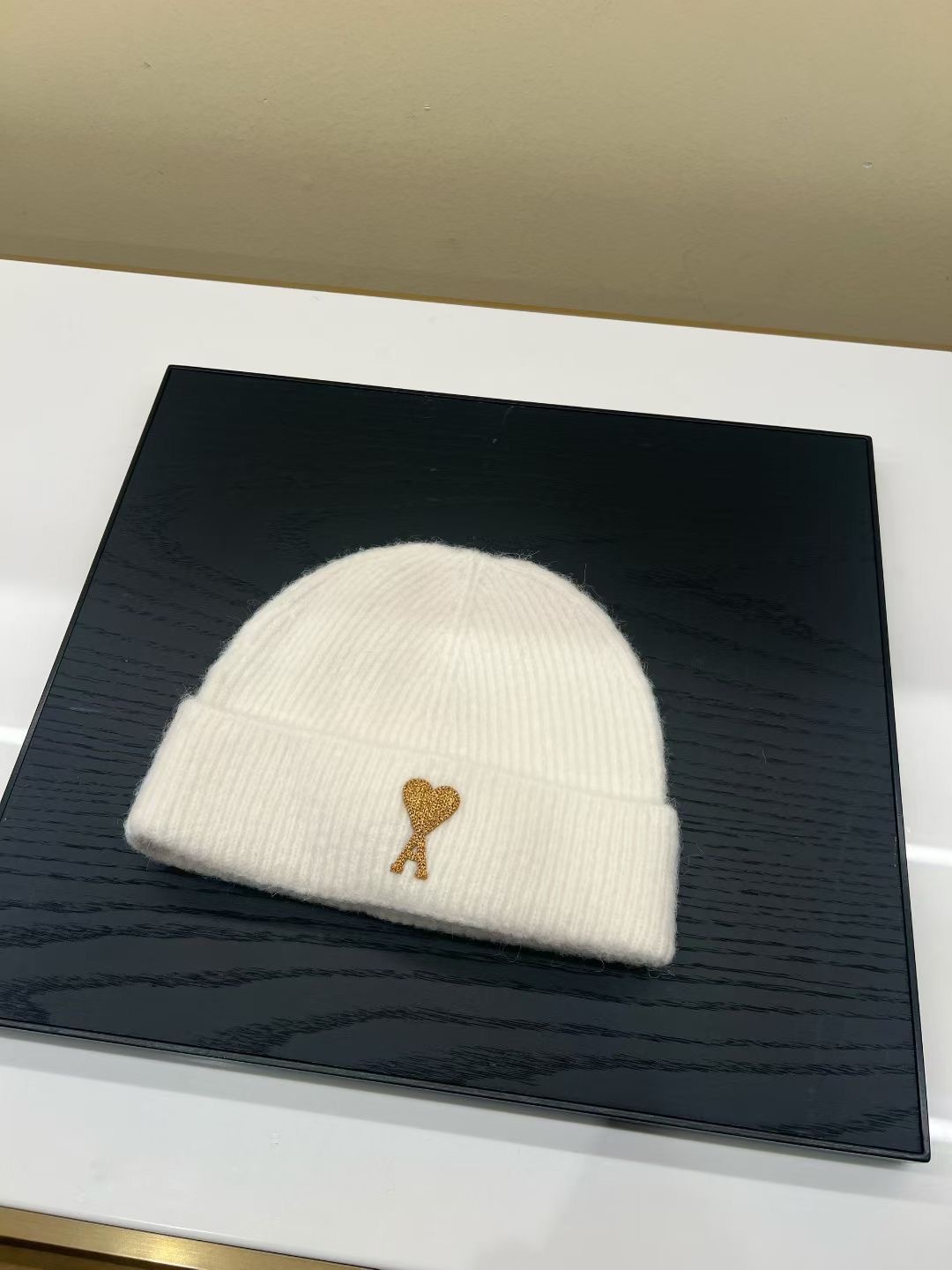 Outlet Ami Beanie