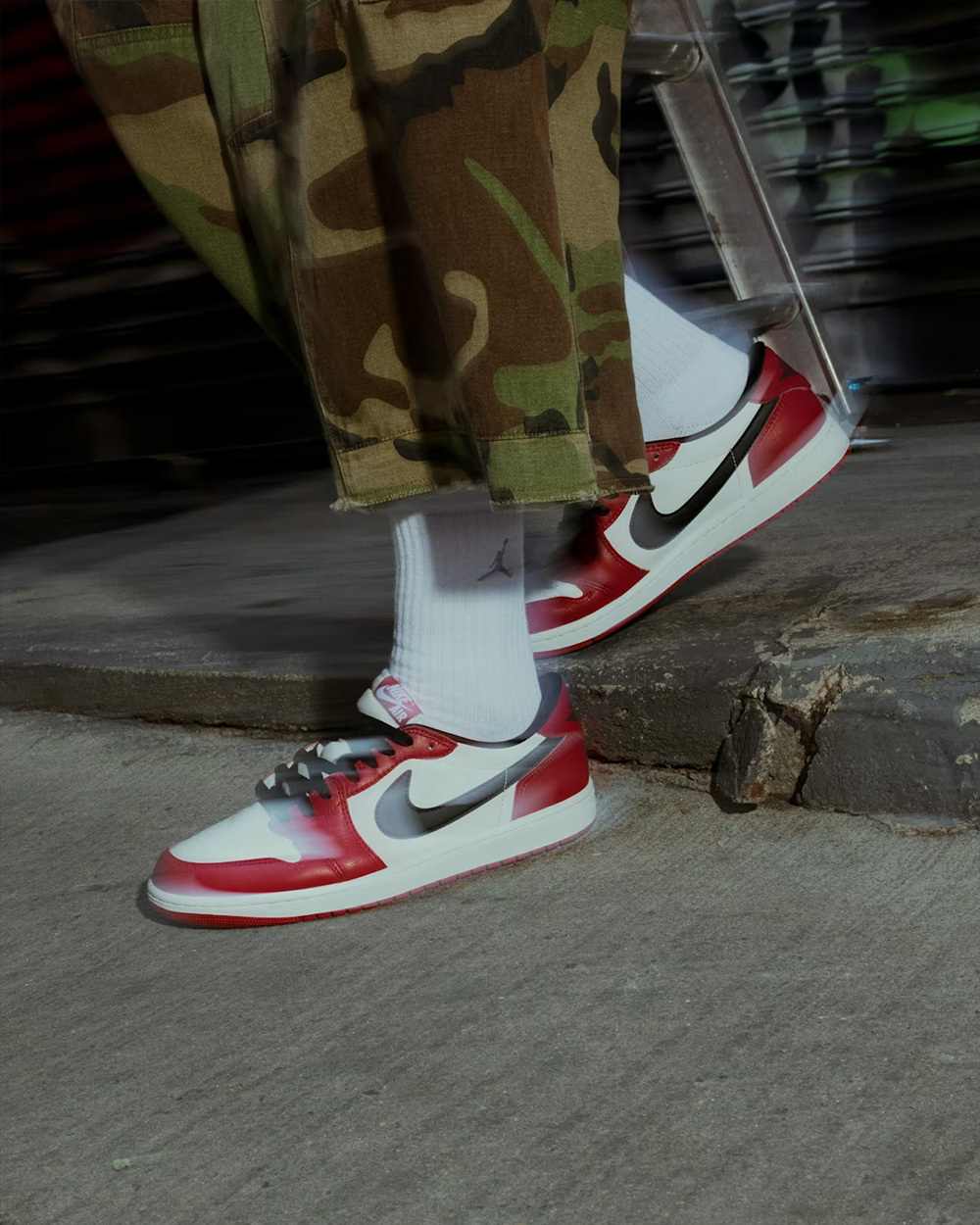 Nike Air Jordan 1 Retro Low OG 芝加哥 HQ6998-600