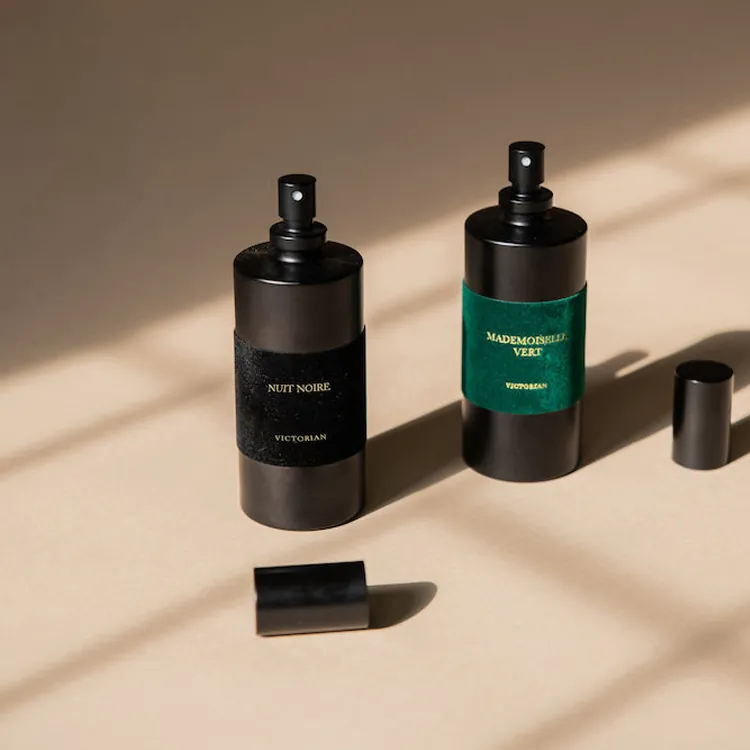 VICTORIAN Mademoiselle Vert 甜果香，Nuit Norie 茉莉與麝香