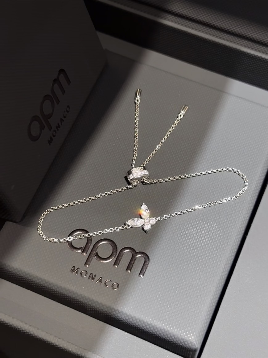 韓國 APM 蝴蝶手鍊