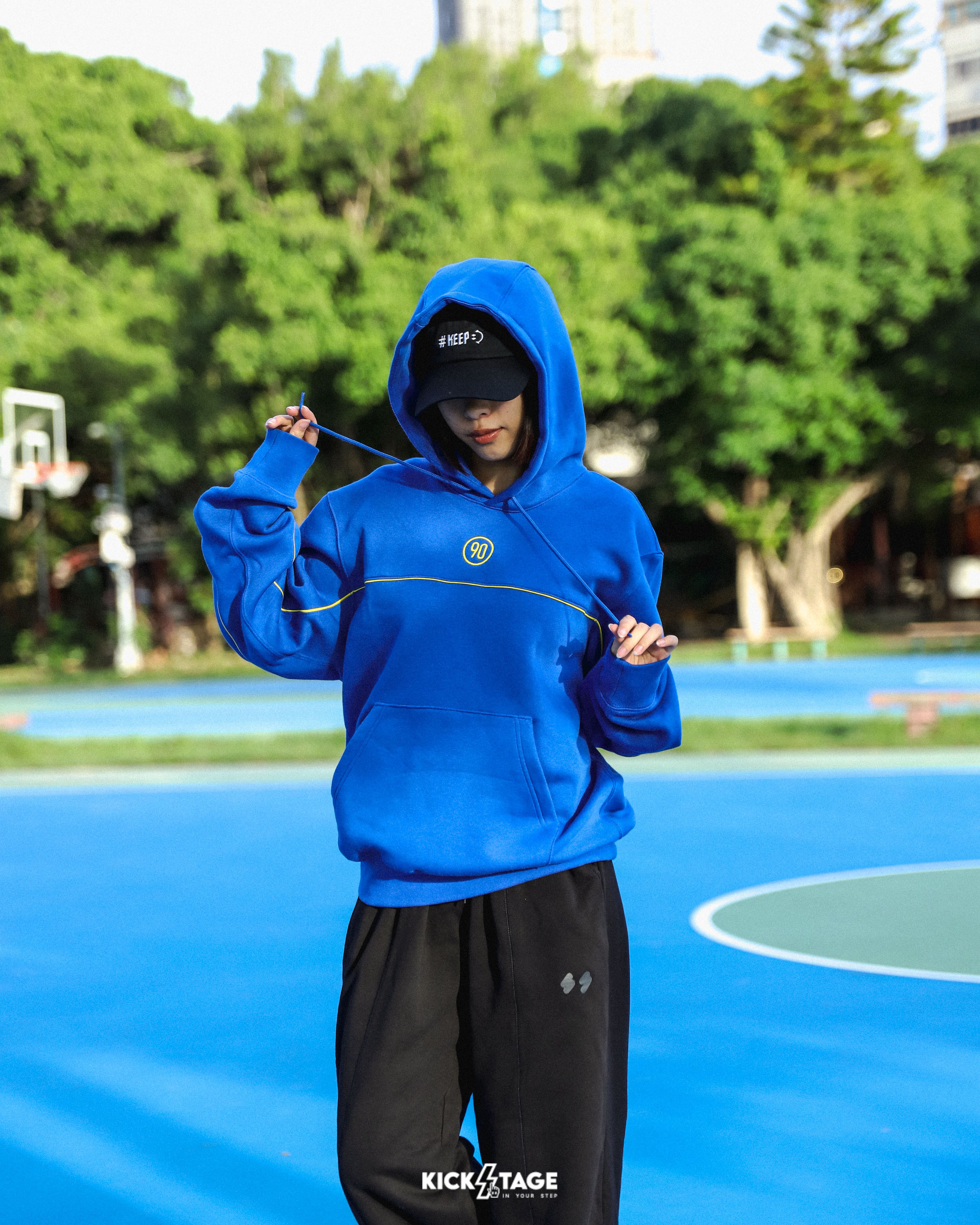 男款 NIKE CLUB TOTAL 90 藍色 內刷毛 休閒 運動 足球 連帽 上衣 帽T【HV3510-480】