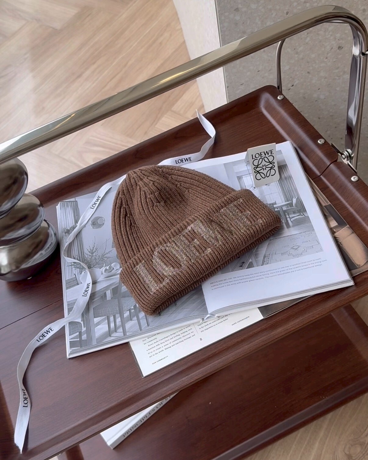 LOEWE｜LOGO刺繡羊毛毛帽 淺棕色