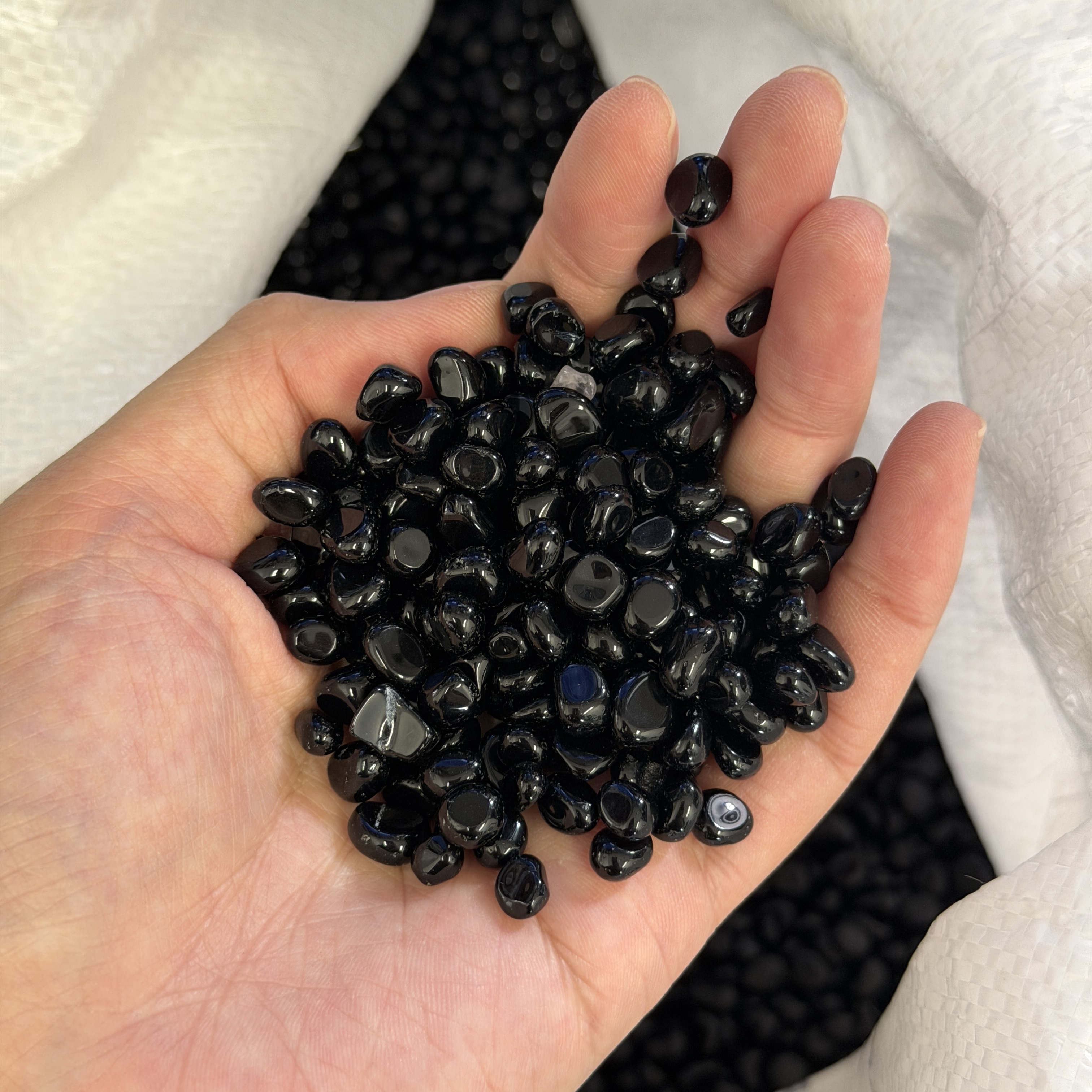 優質黑曜石碎石 70g