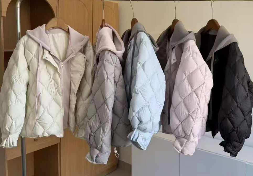 (5127) 有帽菱格紋羽絨