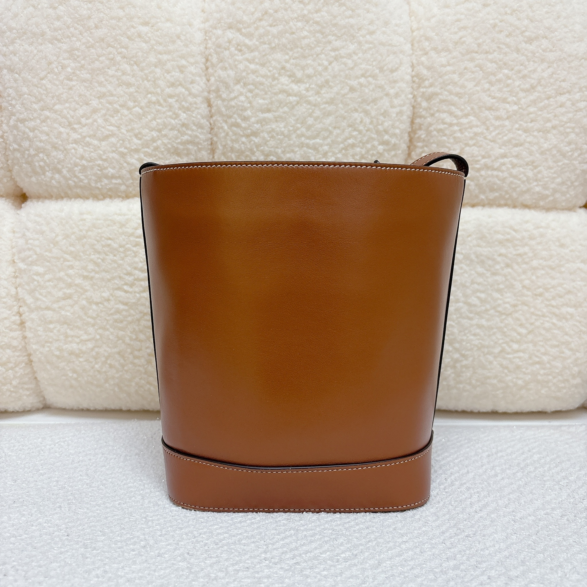 Celine Small Bucket Cuir Triomphe - Brown / Ghw