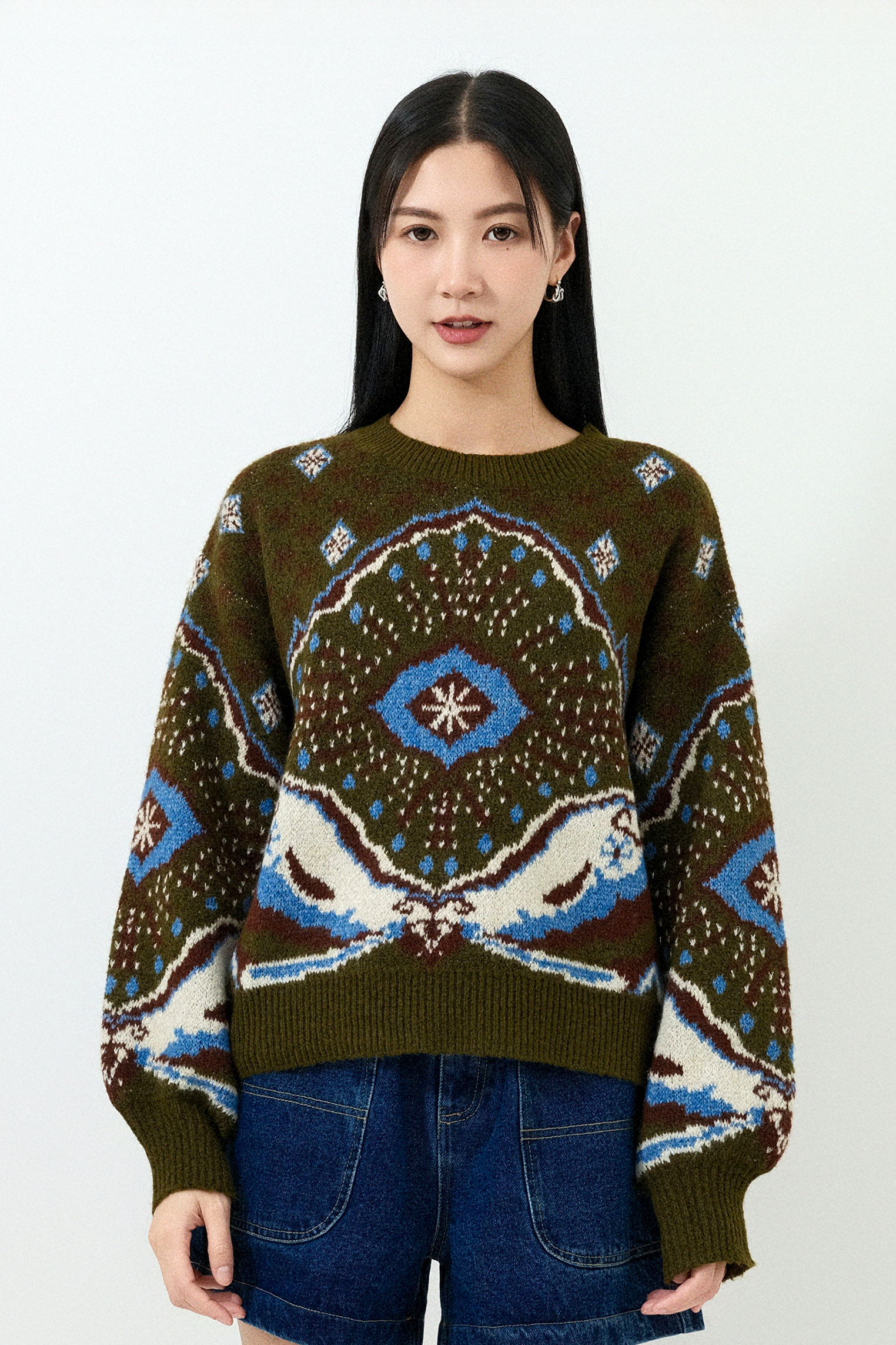 古典圖騰織花冷衫 (預購產品）