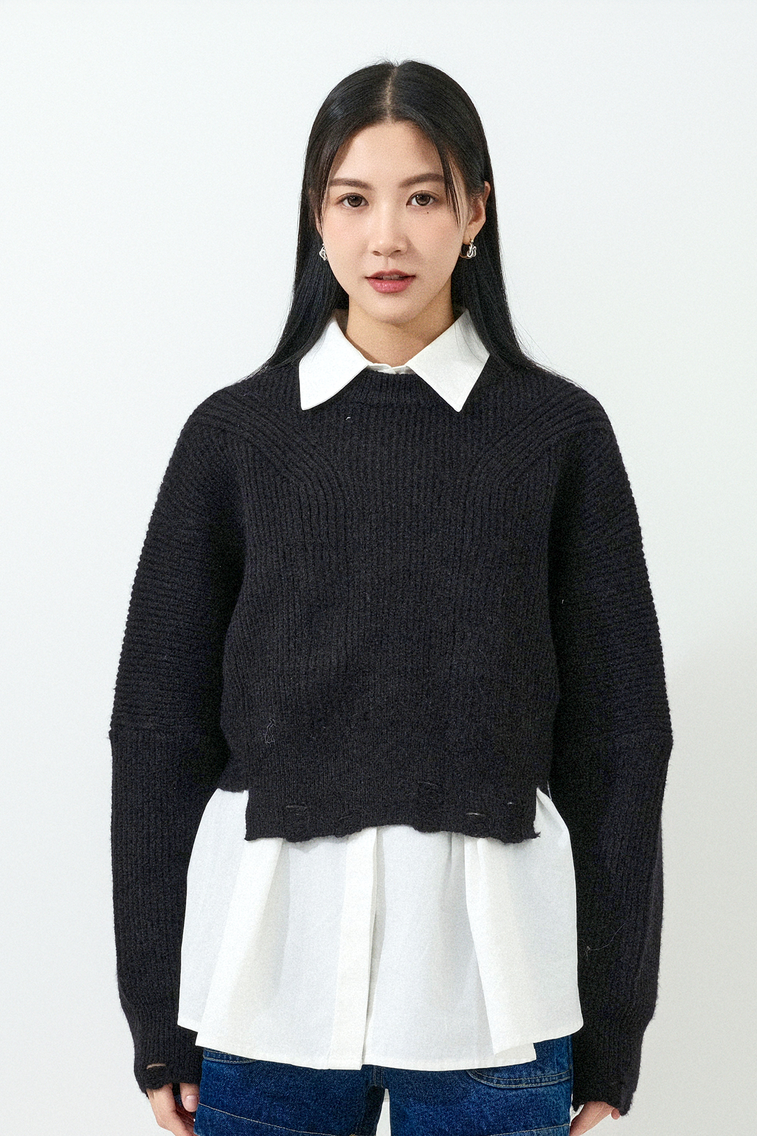 不規則腳破洞邊短冷衫 (預購產品）