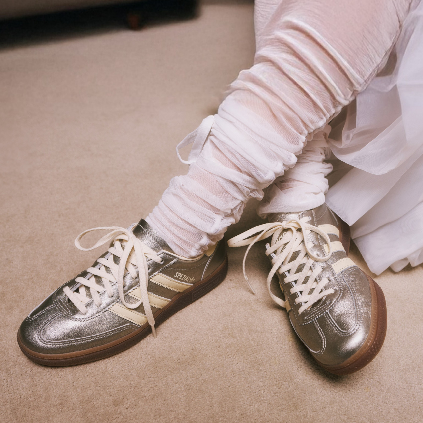 ADIDAS HANDBALL SPEZIAL W. "Matte Silver" 復古德訓鞋