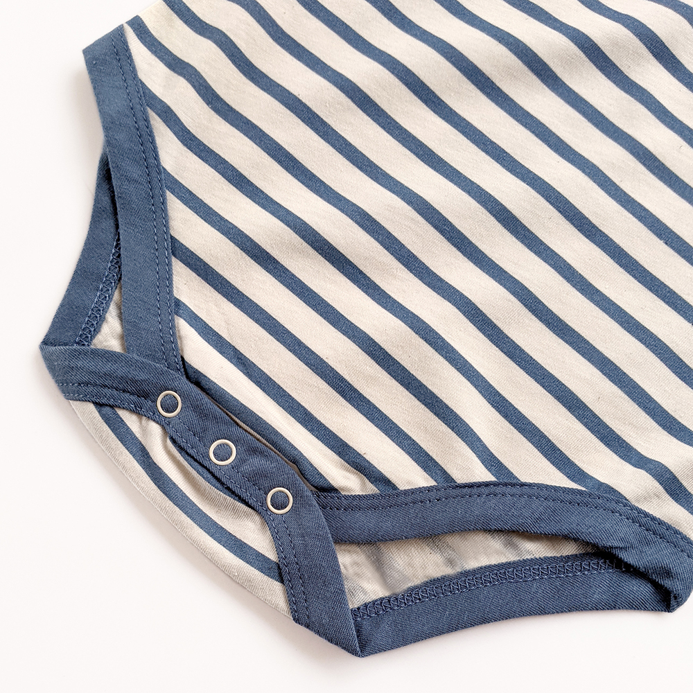 有機棉嬰幼兒薄長袖連身衣-靛藍細條 | 藍天畫布有機棉