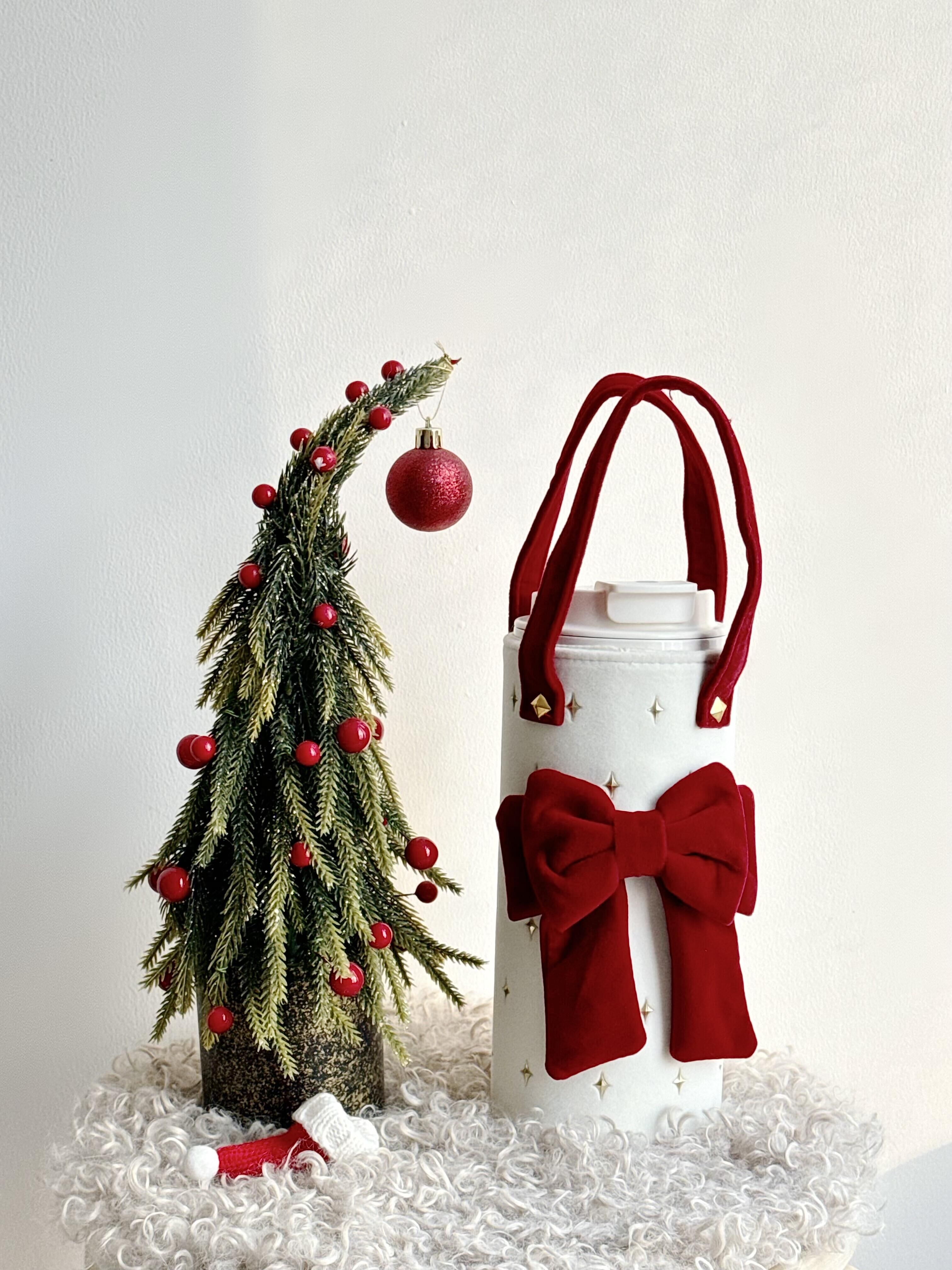 代購-Starbucks星巴克 聖誕限定 蝴蝶結背帶 吸管不鏽鋼保溫杯 910ml