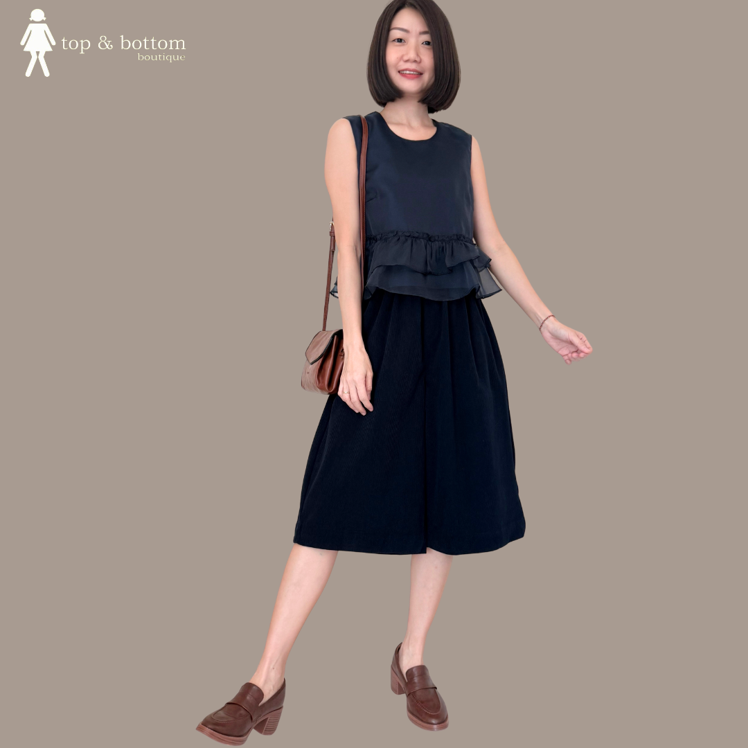 SLEEVELESS SOFT ORGANZA FRILLED HEM BLOUSE