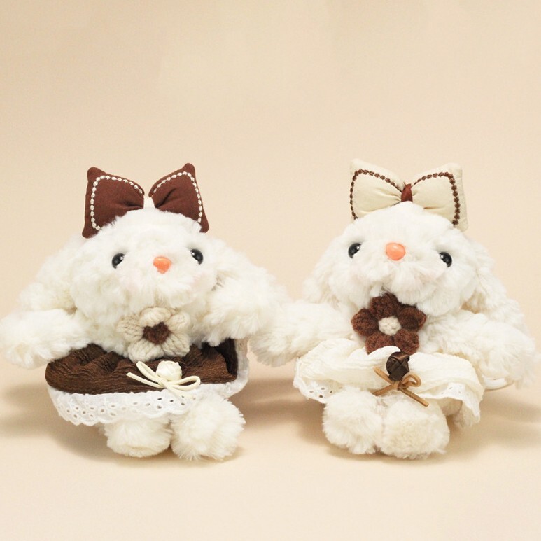 《6372》可愛休閒套裝垂耳兔毛絨吊飾