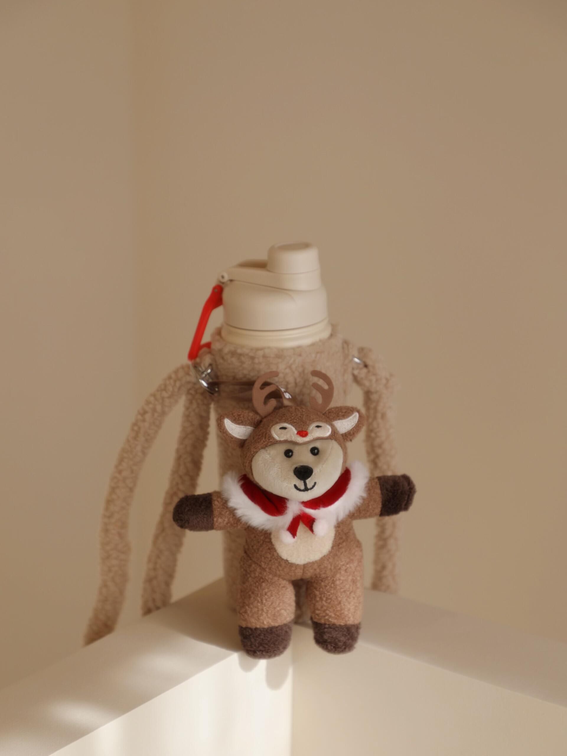 代購-Starbucks星巴克 聖誕限定 麋鹿熊掛件 不鏽鋼保溫杯 米 620ml