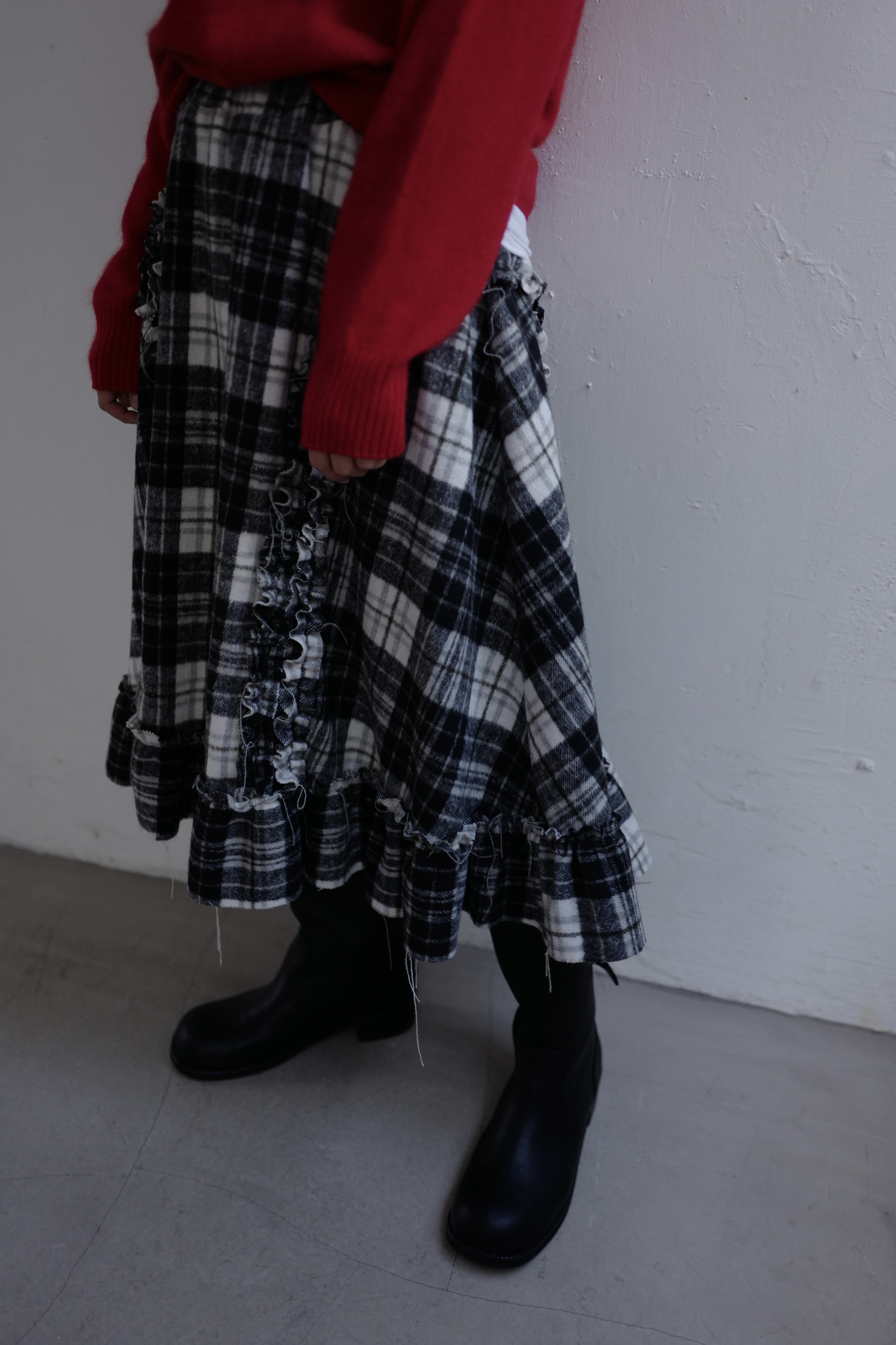 Checked ruffle skirt