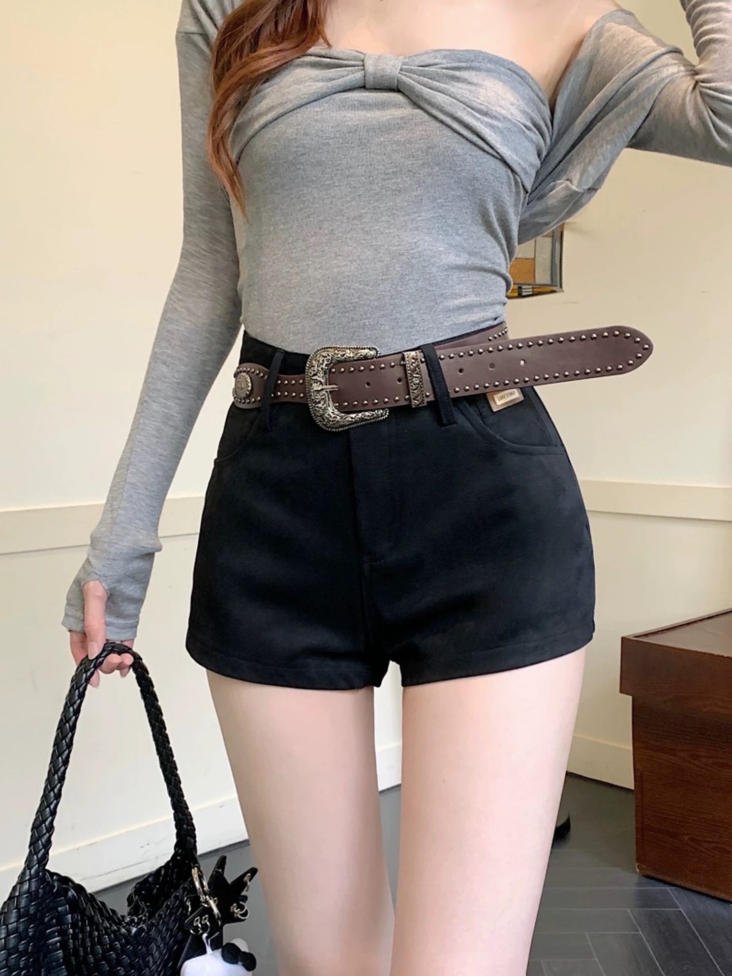 小標百搭麂皮短褲(附皮帶)/三色