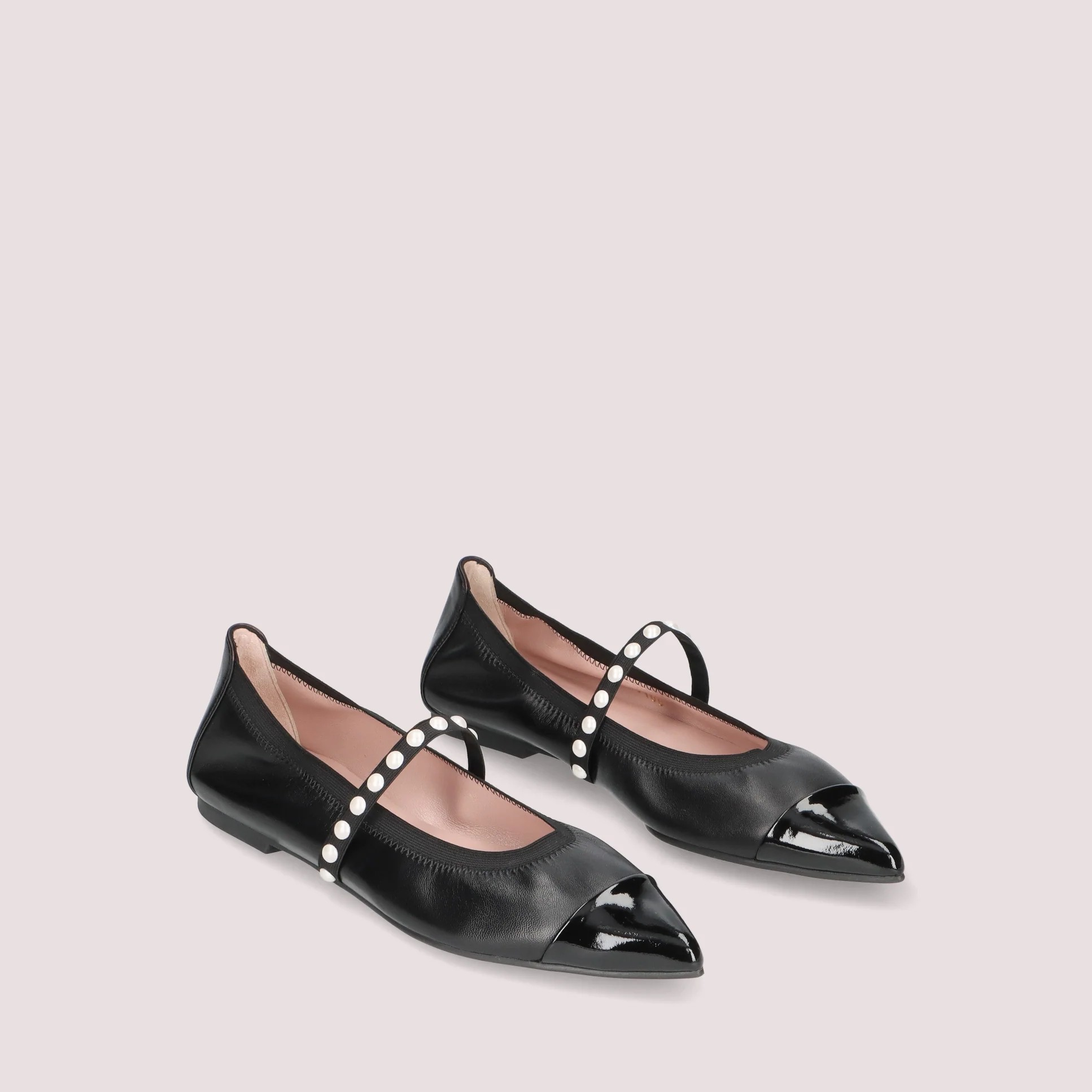1PB1113-016 PRETTY BALLERINAS Ella Ballet Flats Black Leather #52599_002 (S-K11-E)