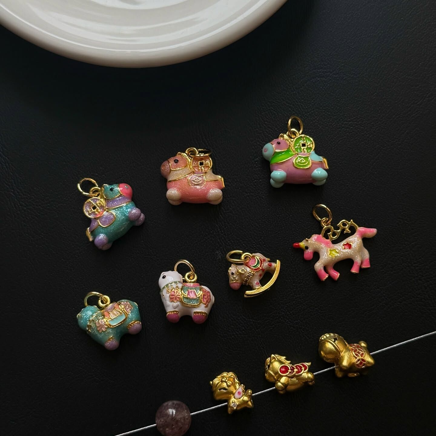 [原石] 獨角獸 小吊飾、通孔配件