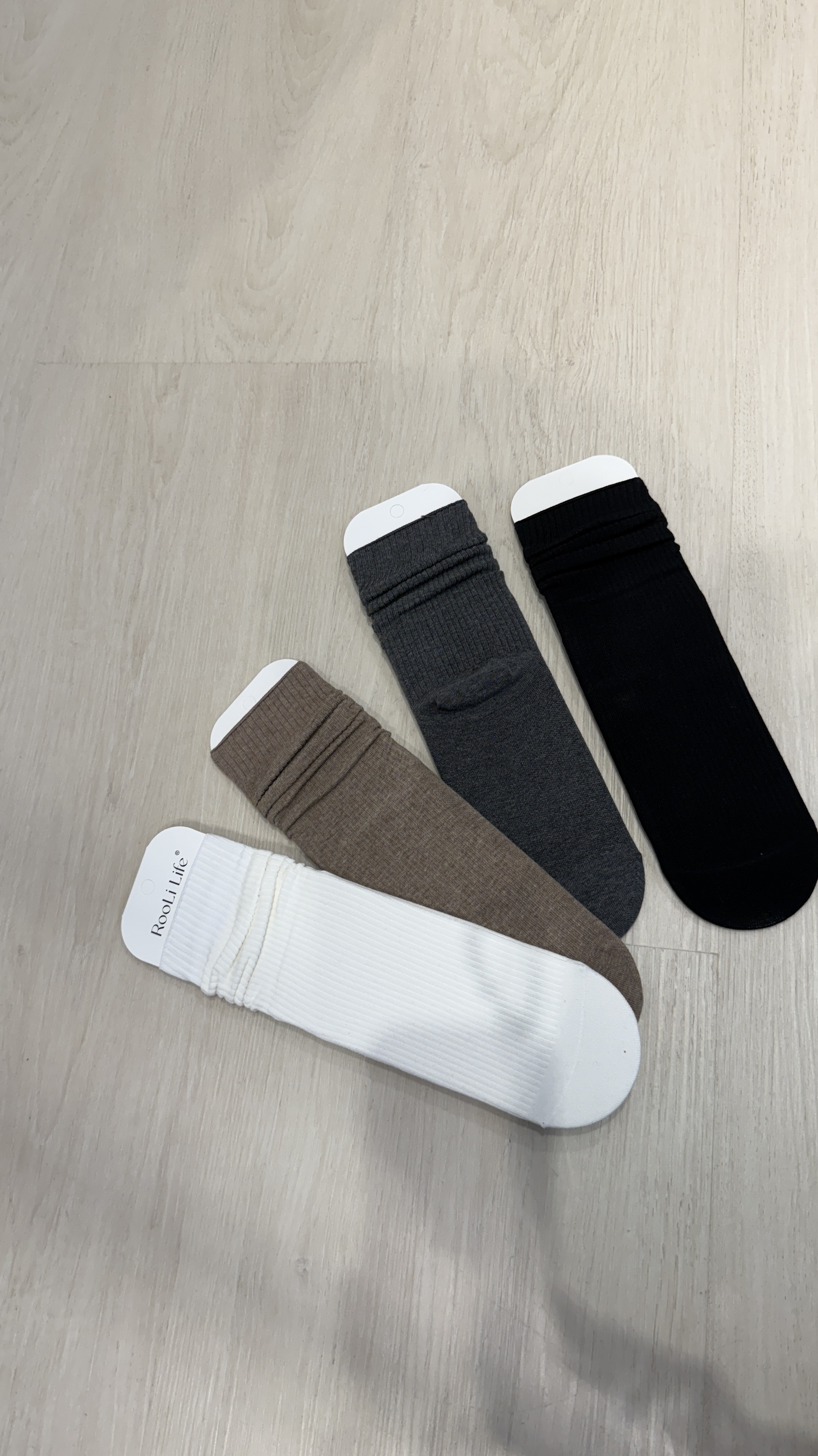 (現貨) 裸肌感無痕坑紋長襪 (4入1組) _A24