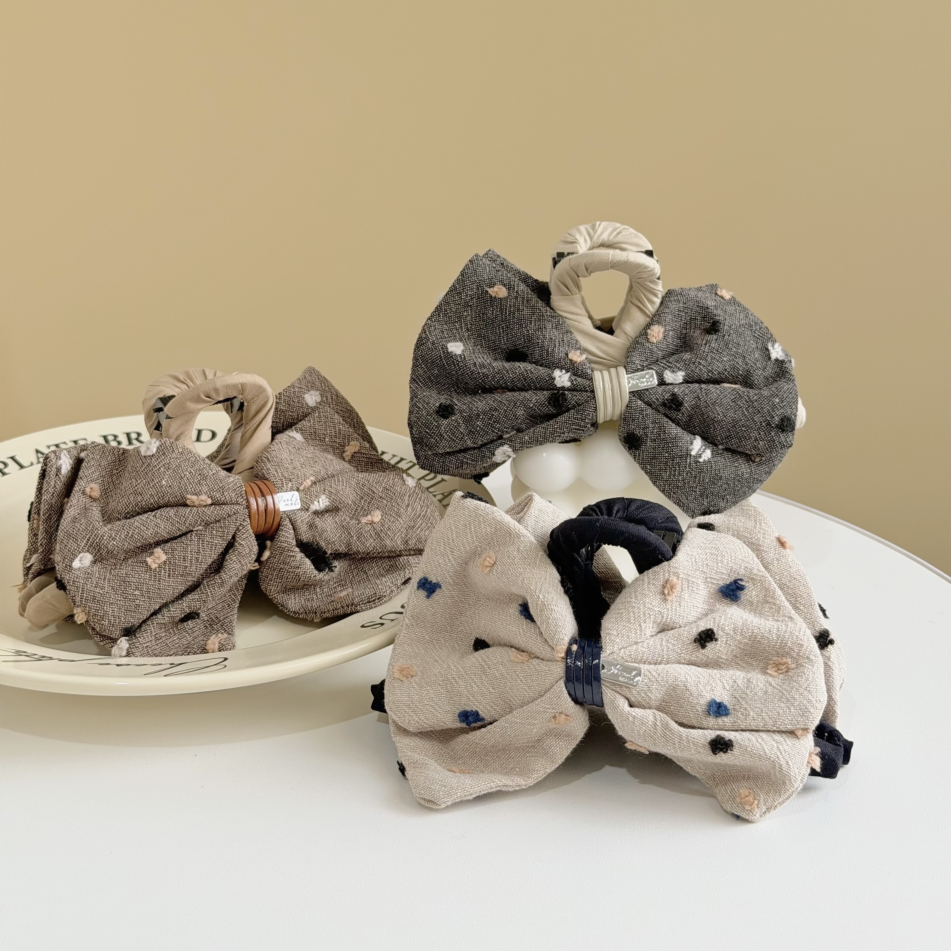 Z420珍織圓點蝴蝶結鯊魚夾